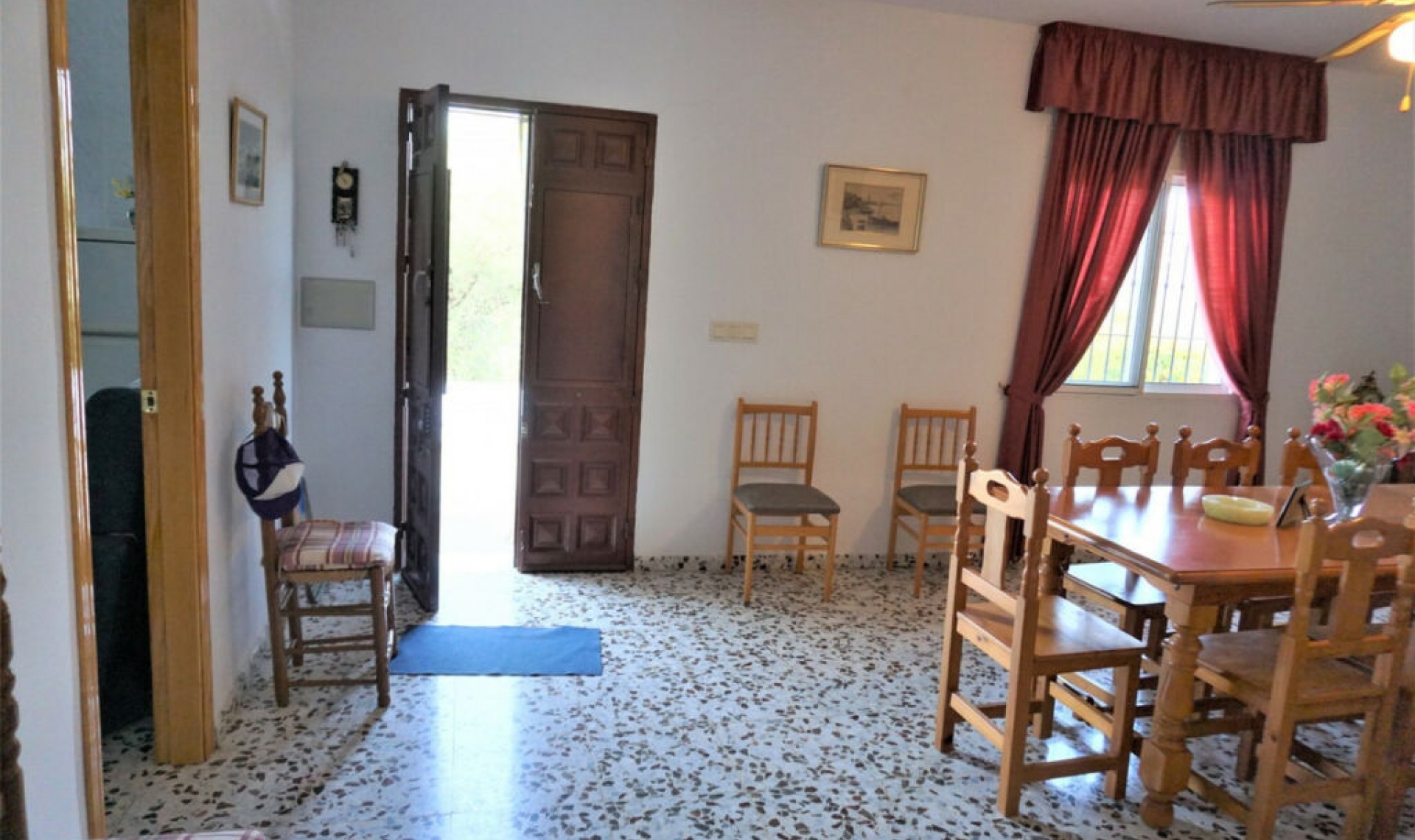 Resale - House -
Alcaucín
