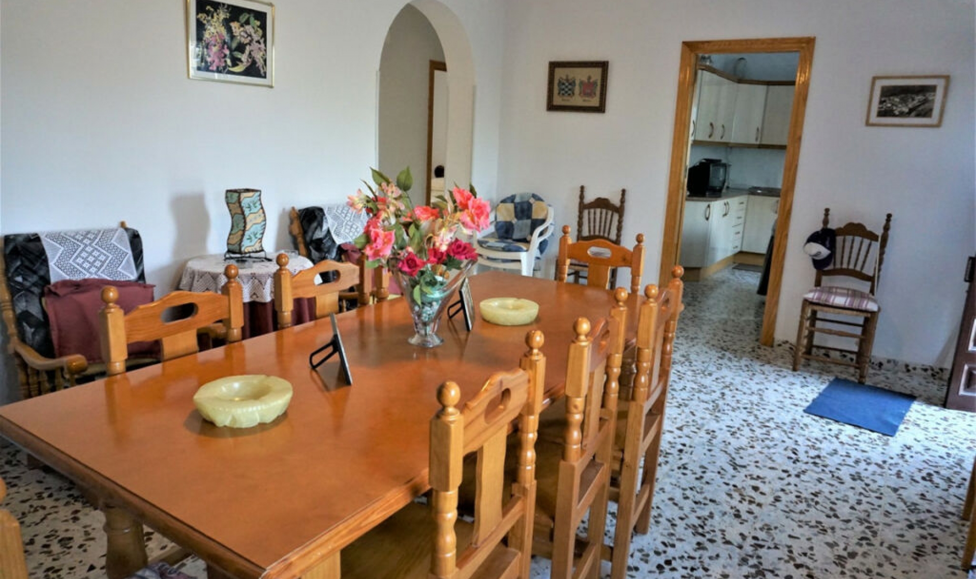 Resale - House -
Alcaucín