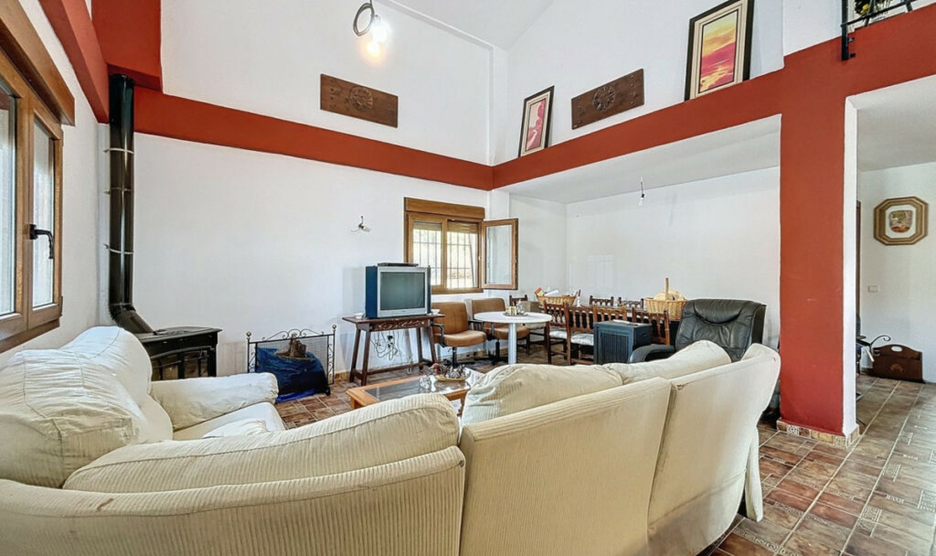 Resale - House -
Alcaucín