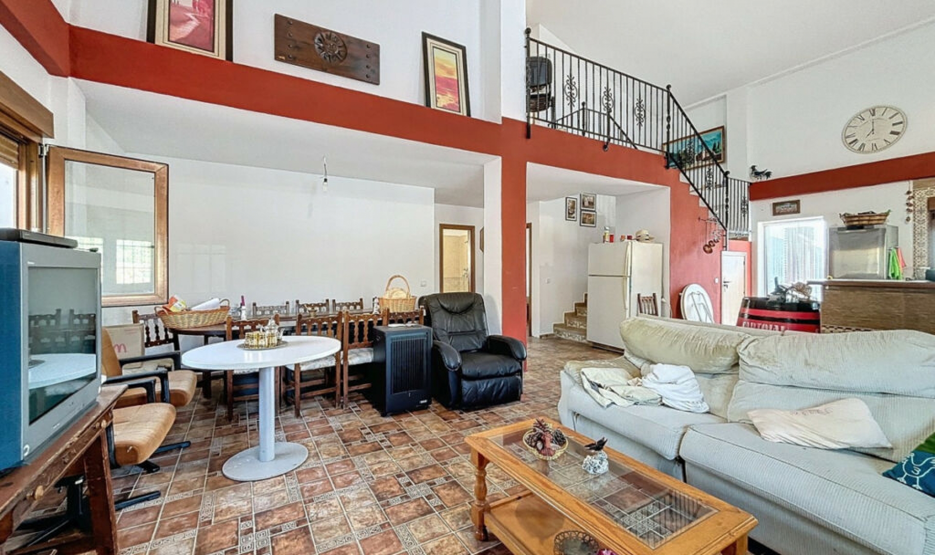 Resale - House -
Alcaucín