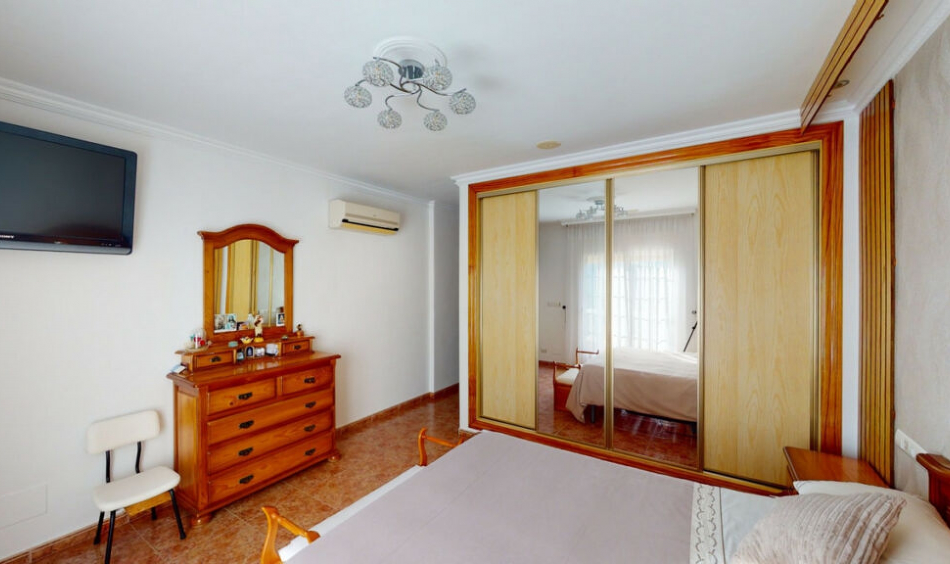 Resale - House -
Alcaucín