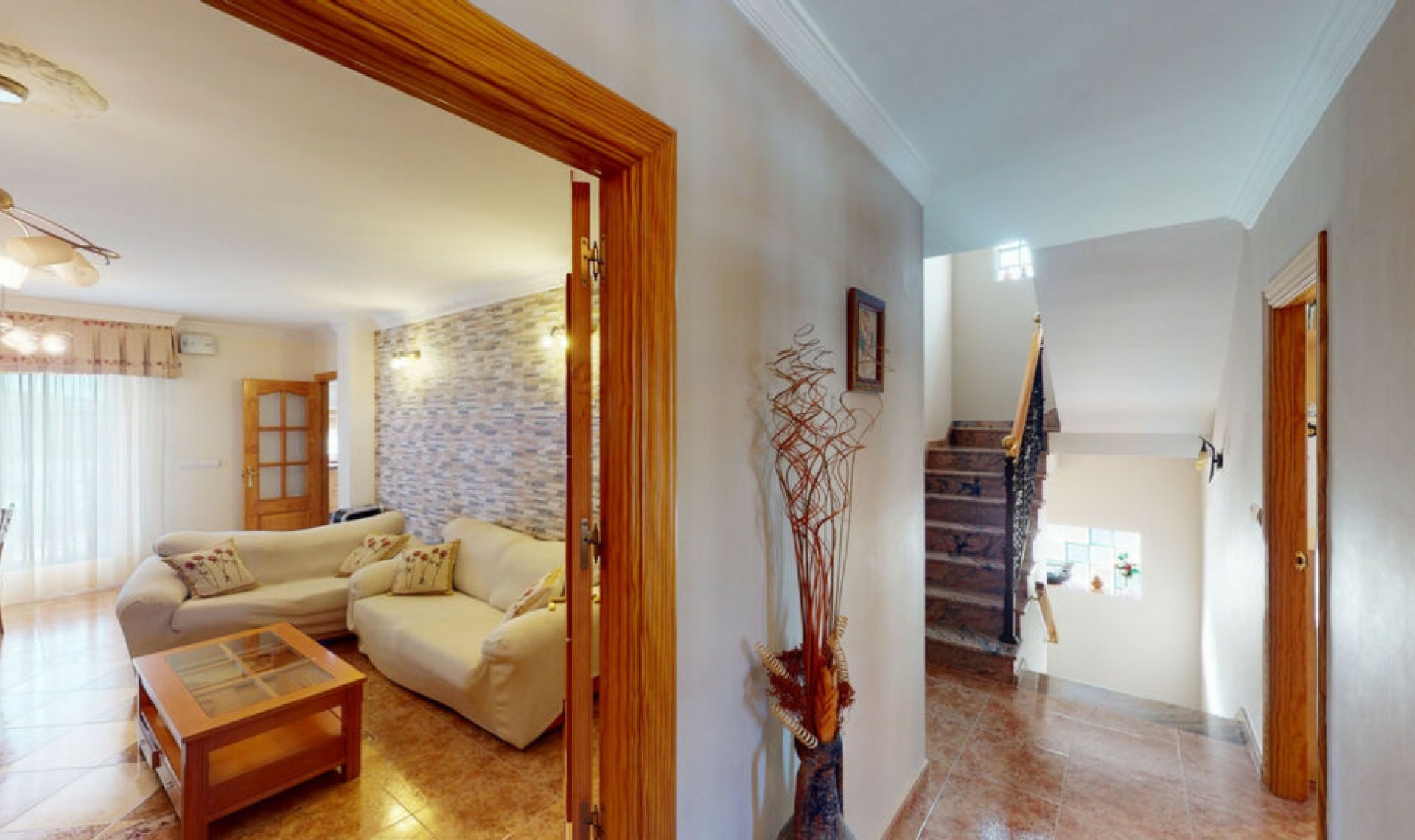 Resale - House -
Alcaucín