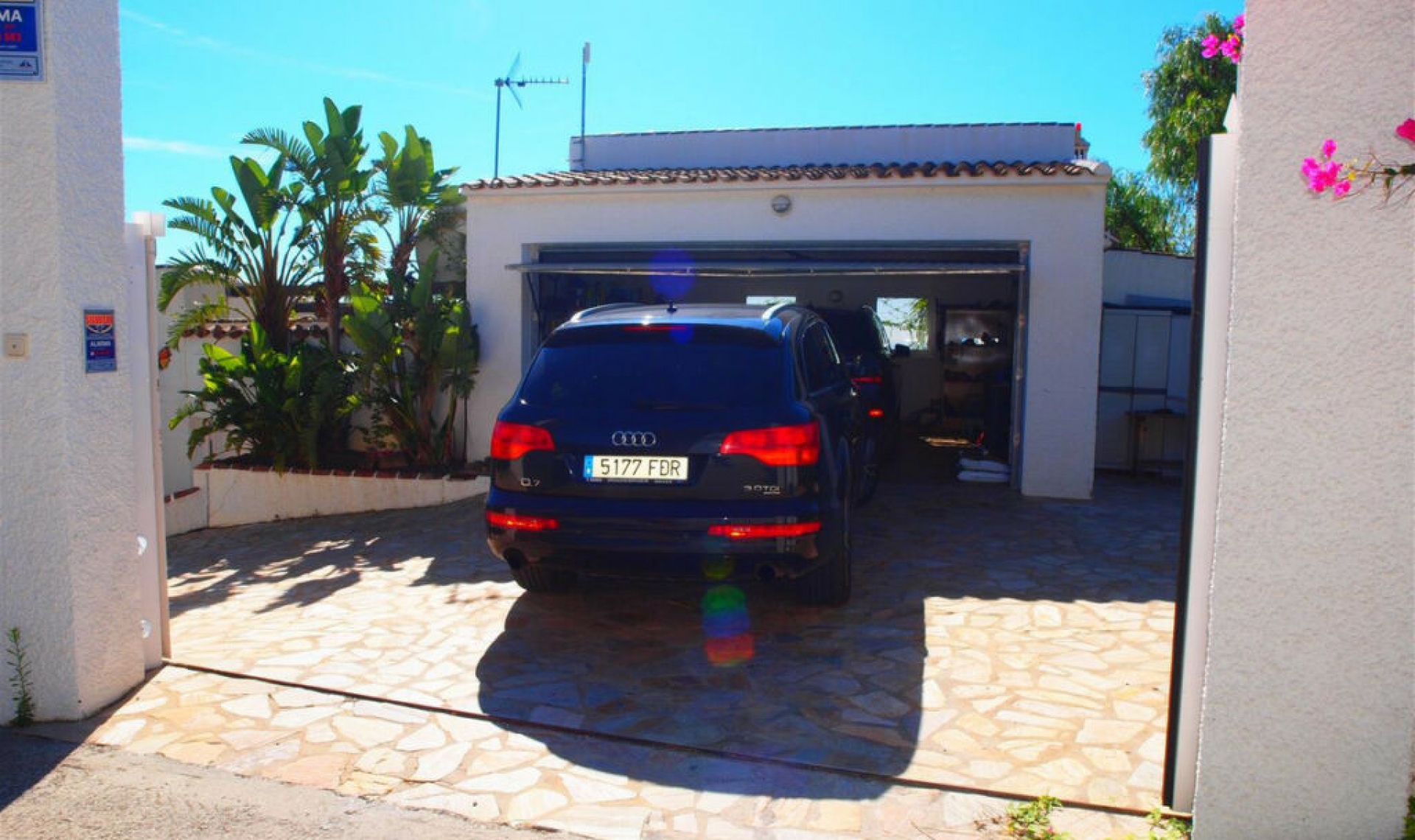 Resale - House -
Algarrobo