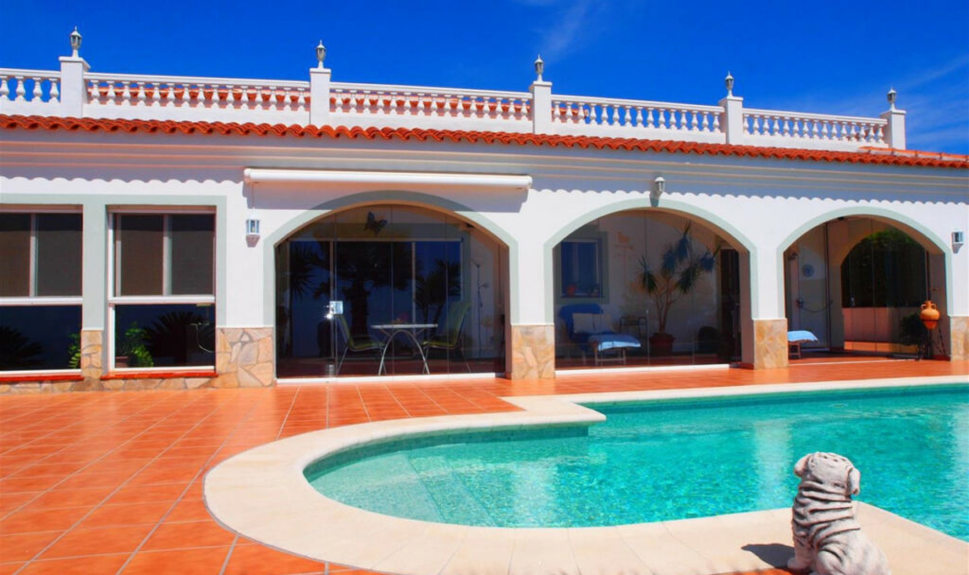 Resale - House -
Algarrobo