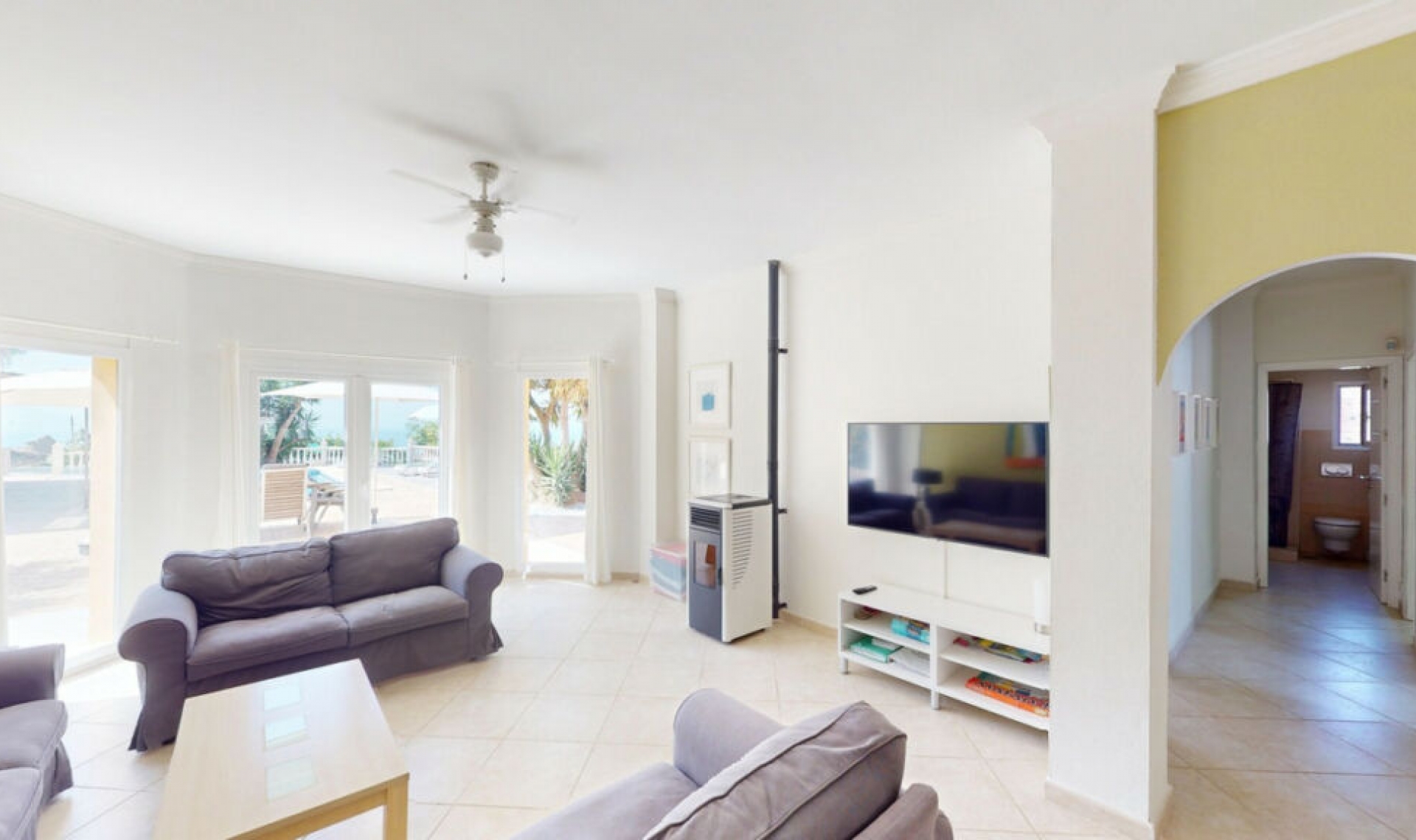 Resale - House -
Algarrobo