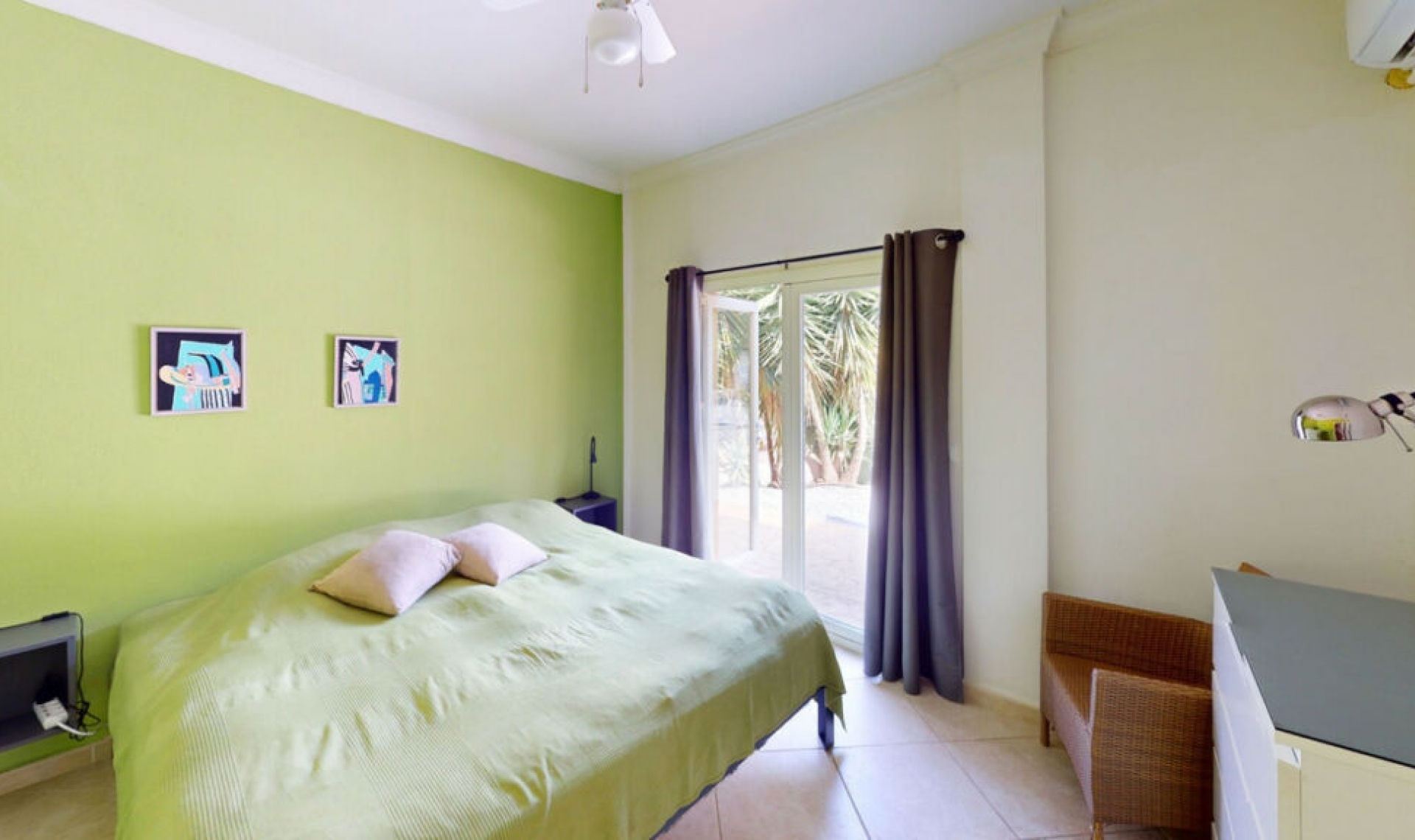 Resale - House -
Algarrobo