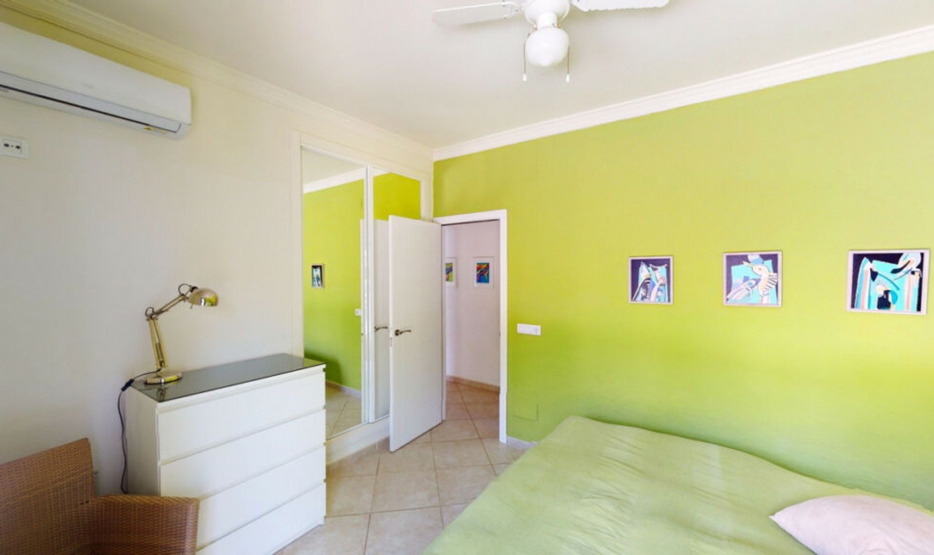 Resale - House -
Algarrobo
