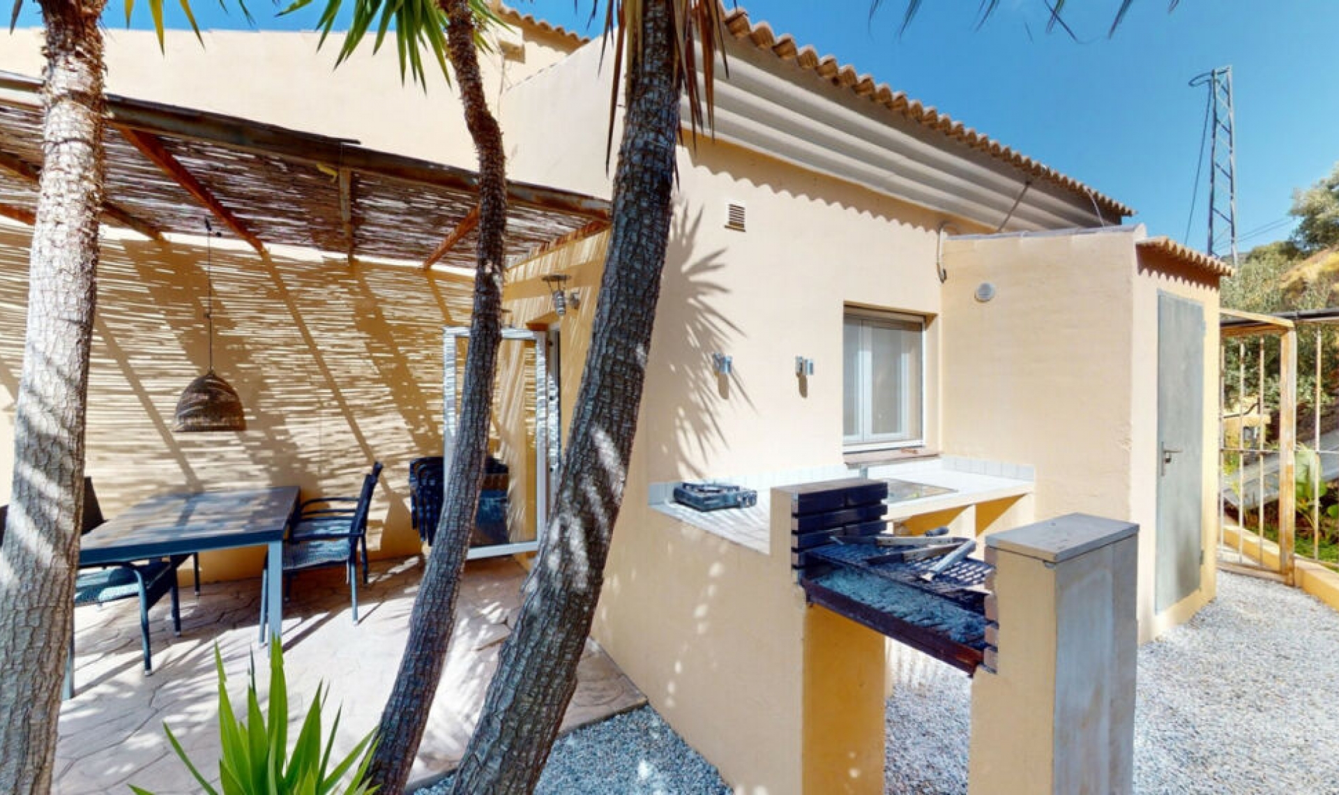 Resale - House -
Algarrobo