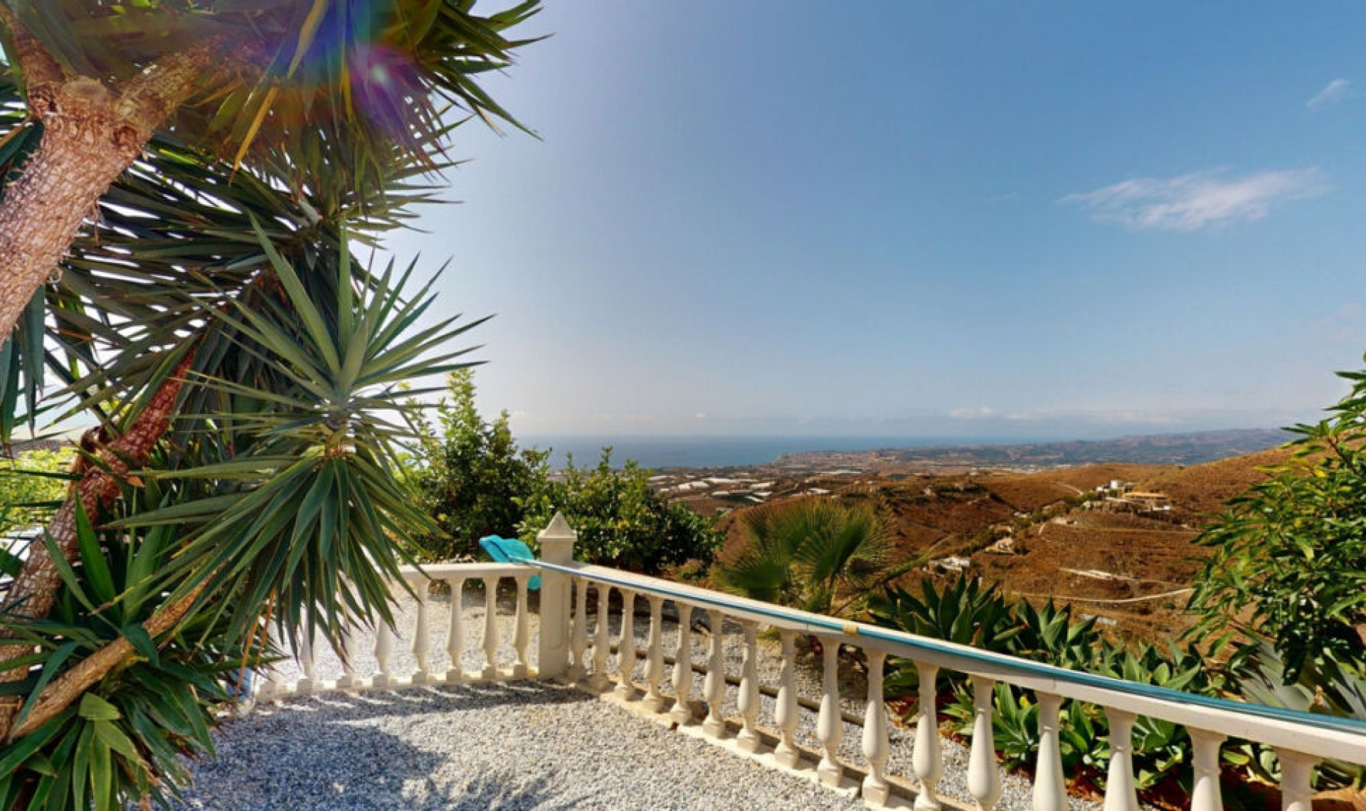Resale - House -
Algarrobo