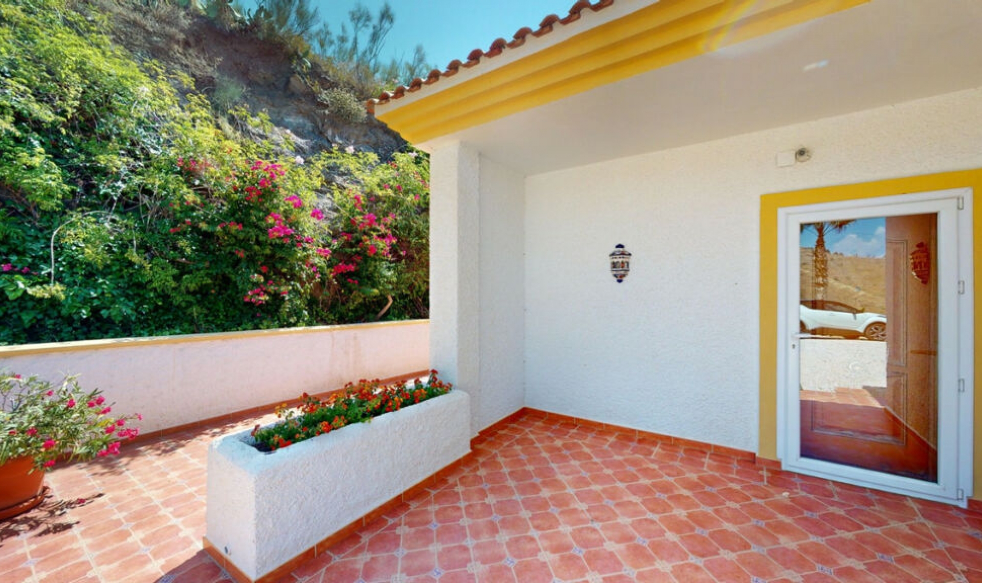 Resale - House -
Algarrobo