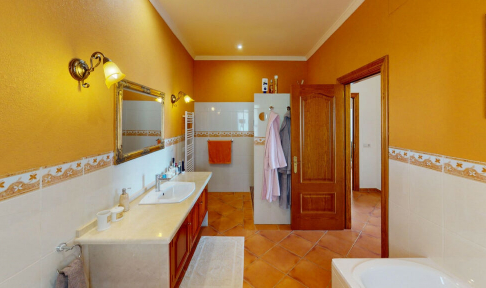 Resale - House -
Algarrobo