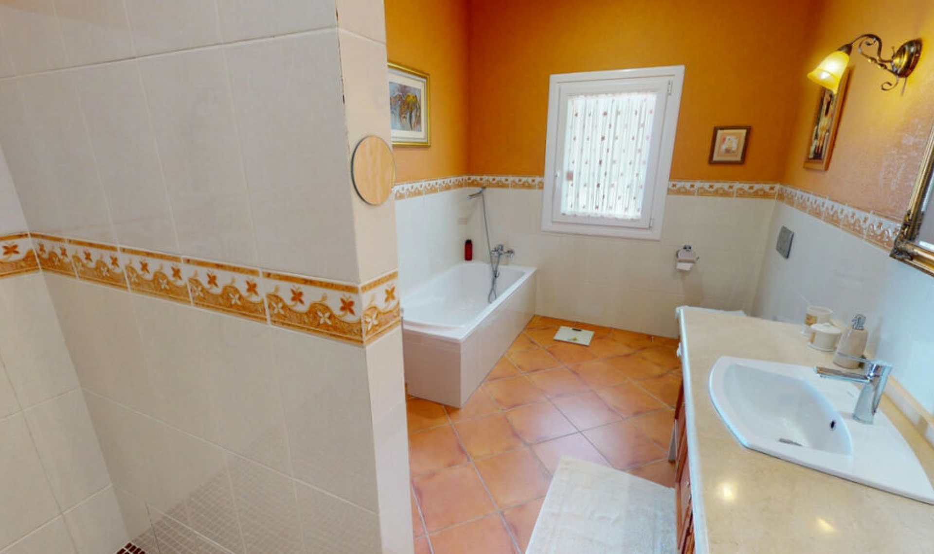 Resale - House -
Algarrobo