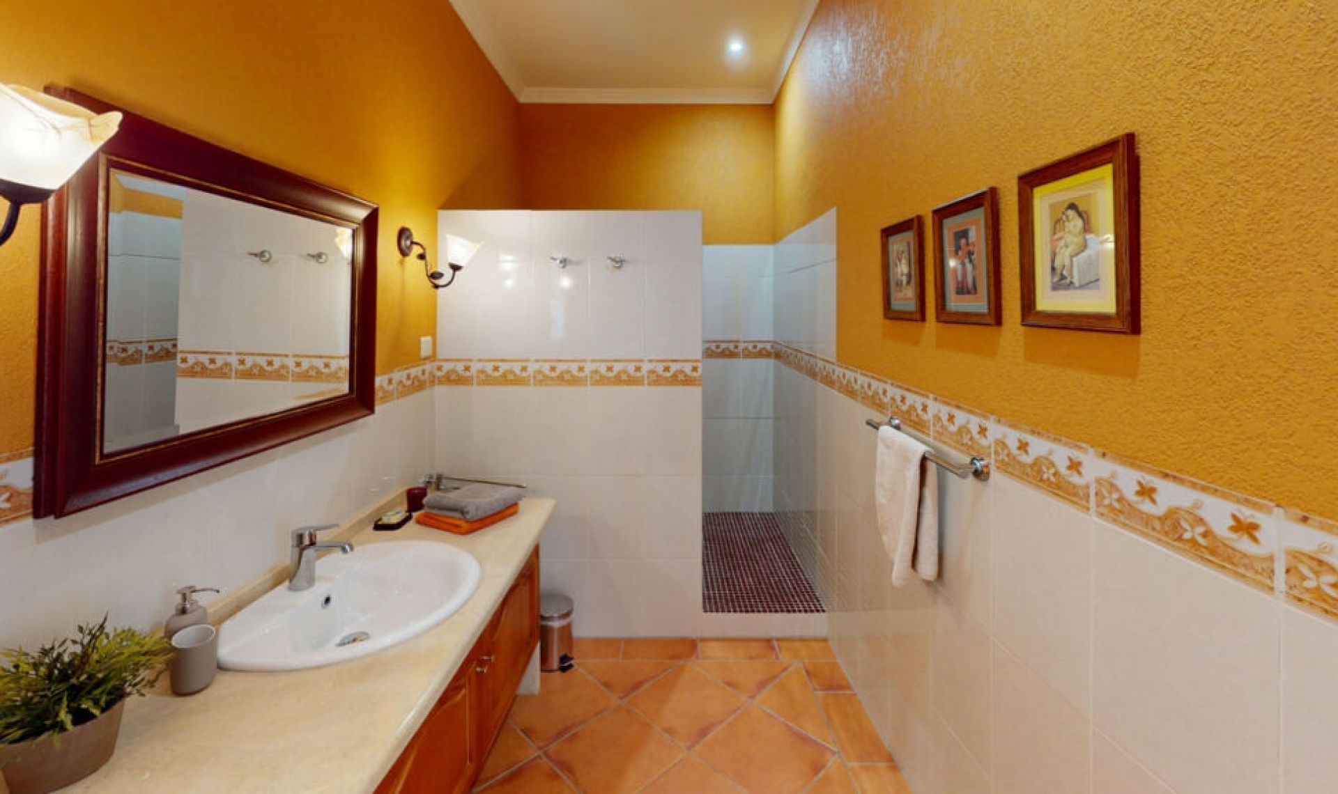 Resale - House -
Algarrobo