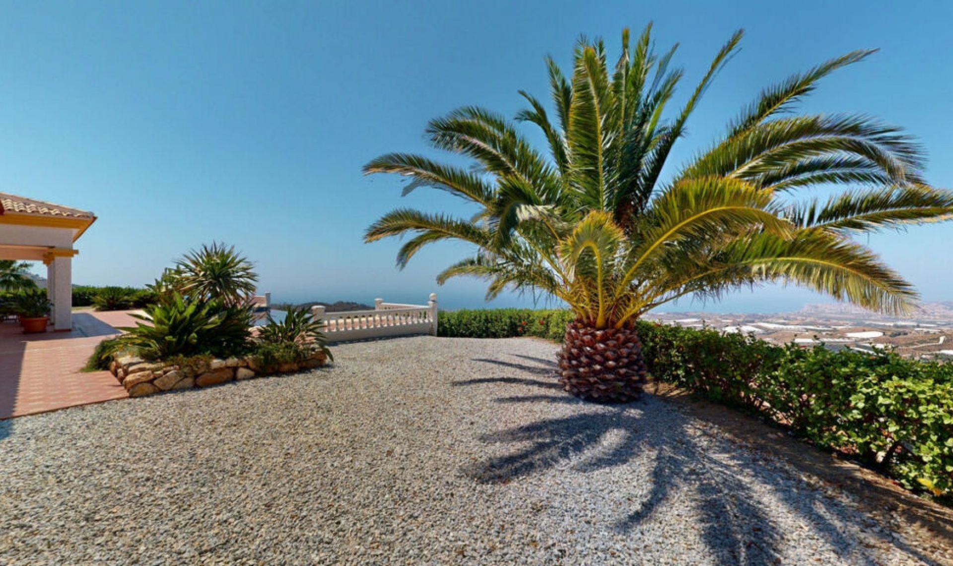Resale - House -
Algarrobo