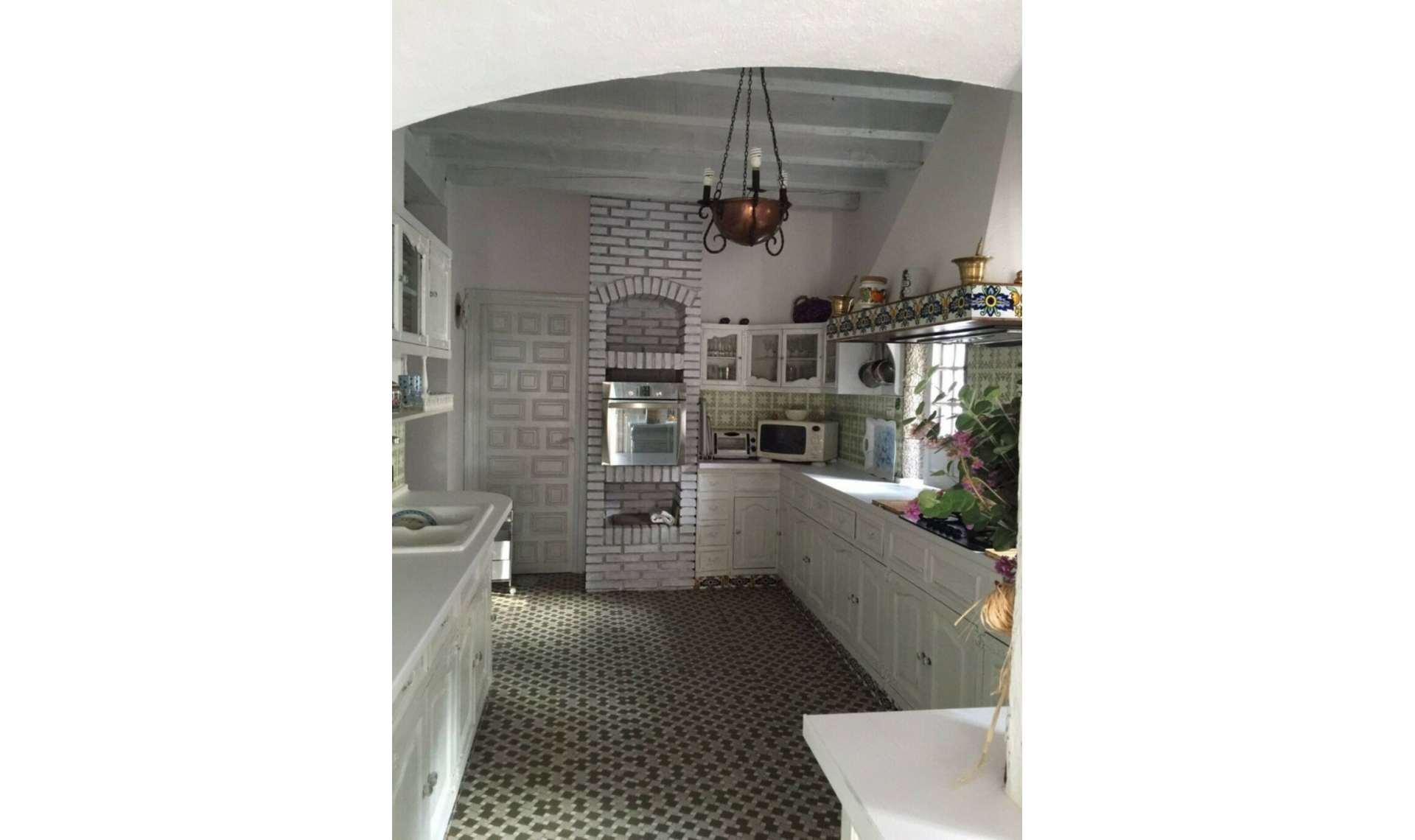 Resale - House -
Algeciras