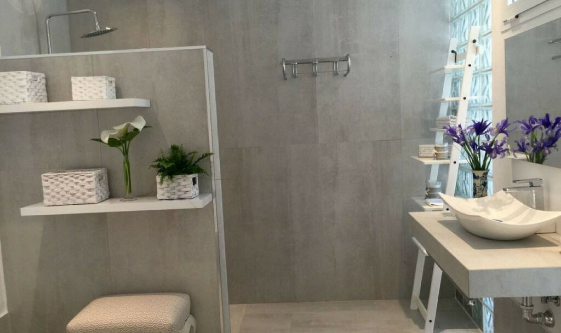 Resale - House -
Algeciras