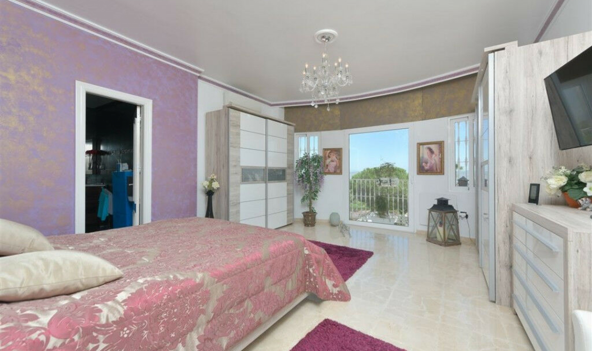 Resale - House -
Alhaurín de la Torre