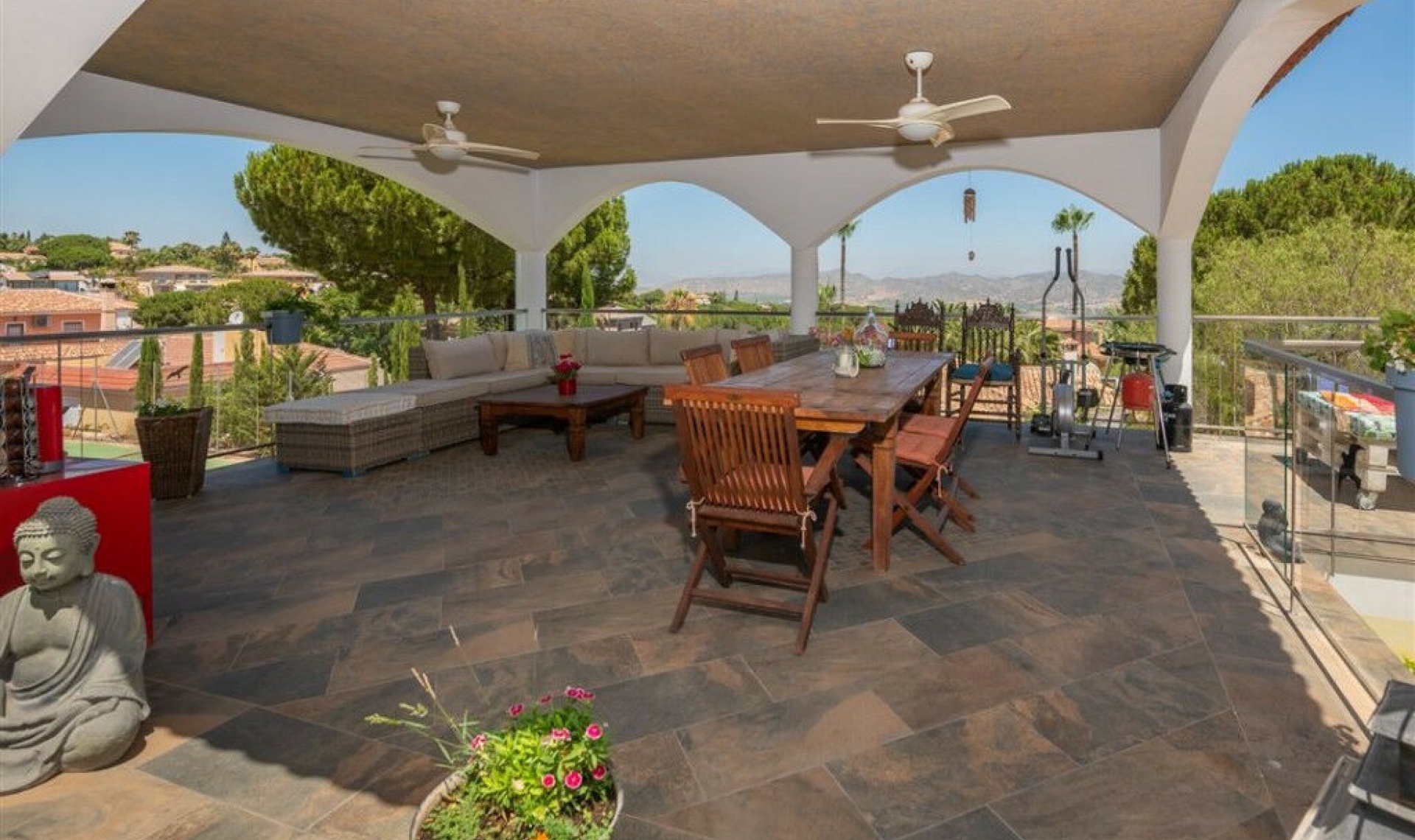 Resale - House -
Alhaurín de la Torre