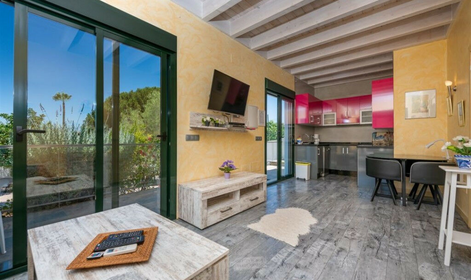 Resale - House -
Alhaurín de la Torre