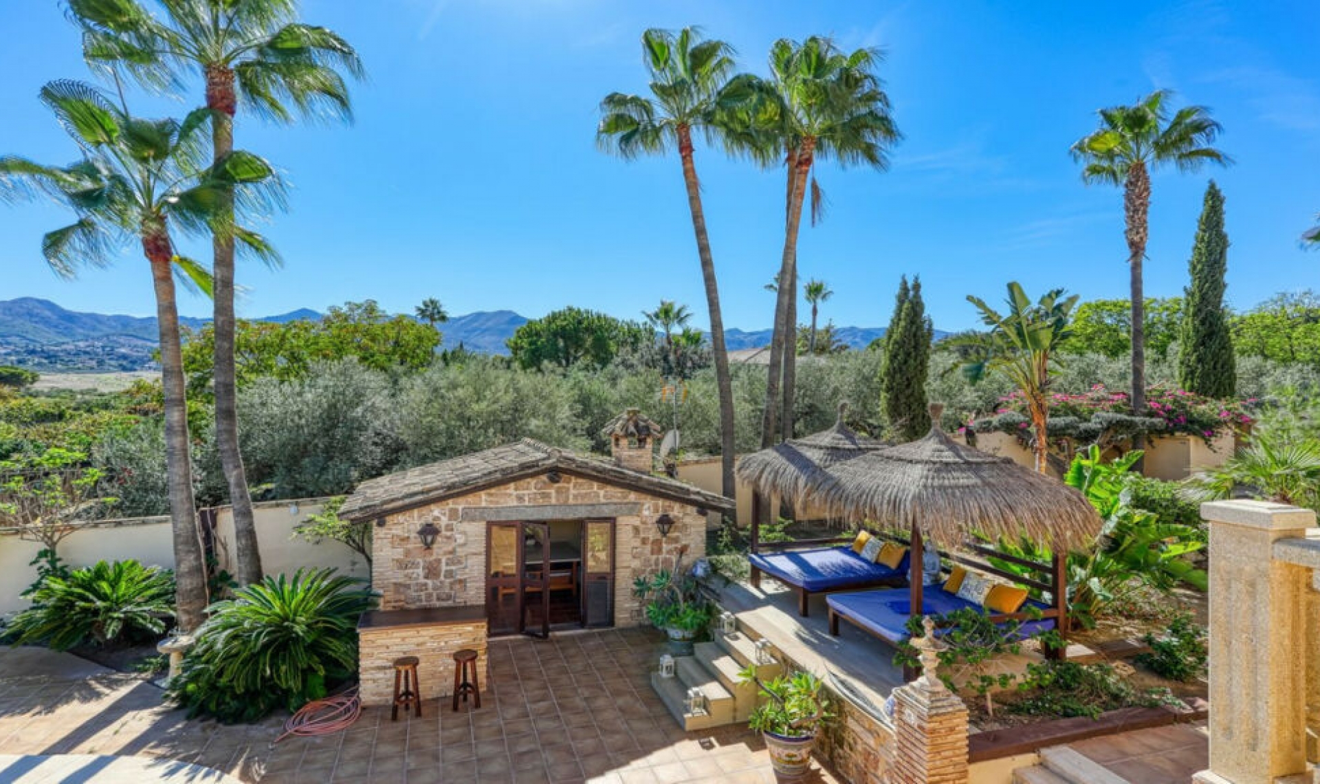 Resale - House -
Alhaurín de la Torre