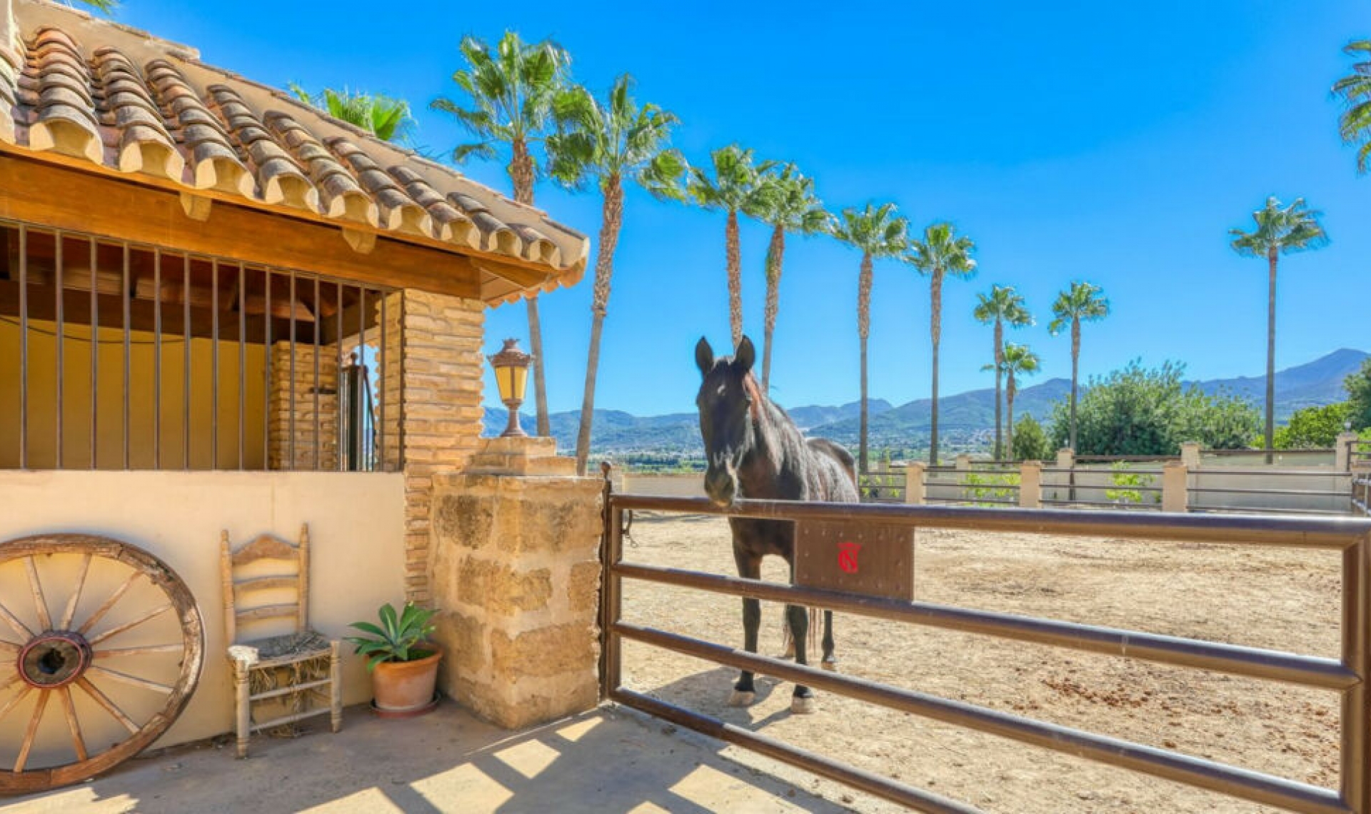 Resale - House -
Alhaurín de la Torre