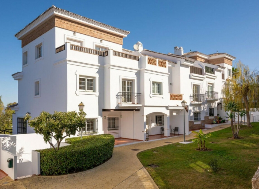 Resale - House -
Alhaurín de la Torre