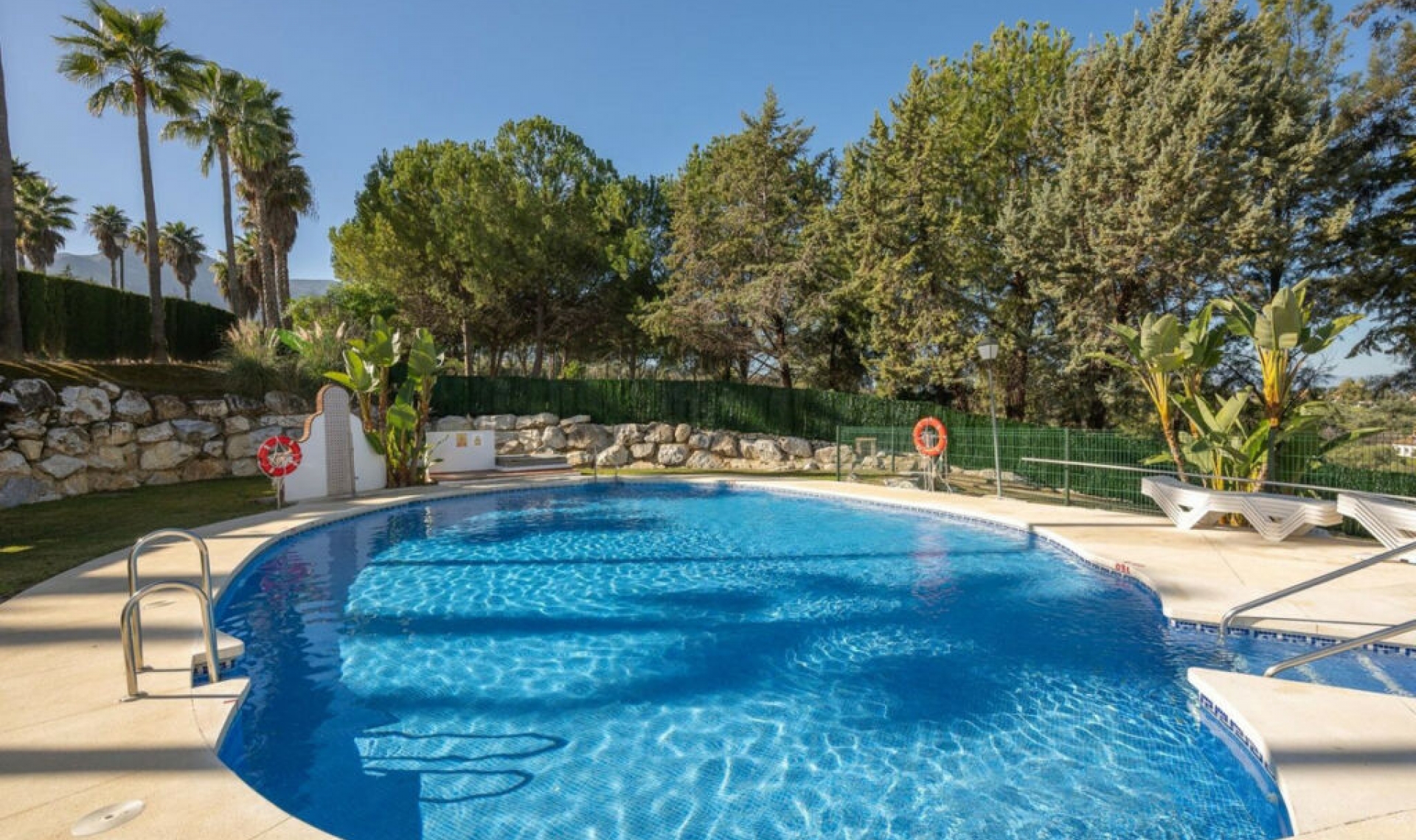 Resale - House -
Alhaurín de la Torre