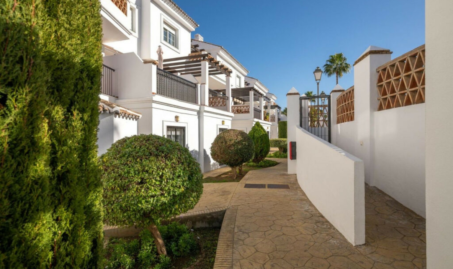 Resale - House -
Alhaurín de la Torre