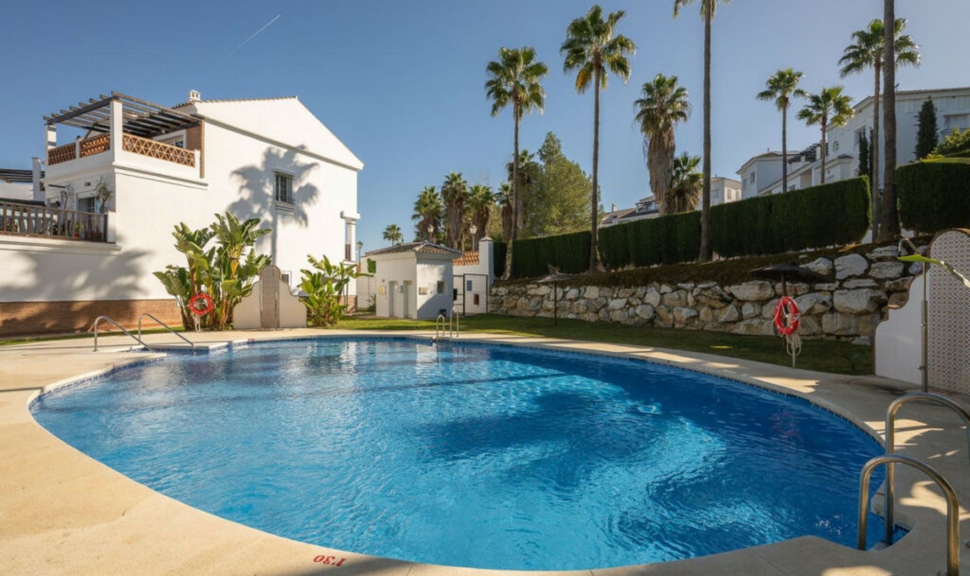 Resale - House -
Alhaurín de la Torre