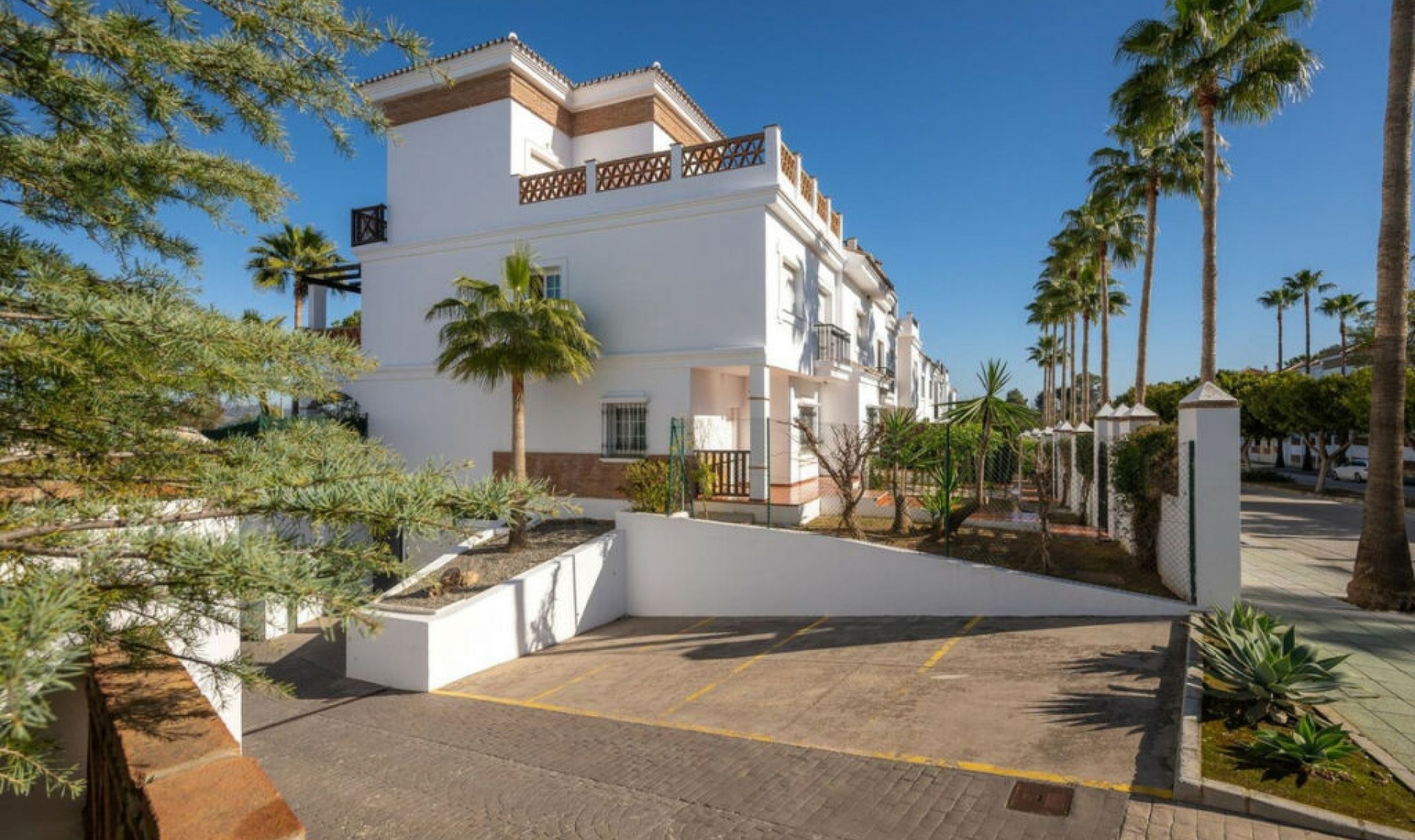 Resale - House -
Alhaurín de la Torre