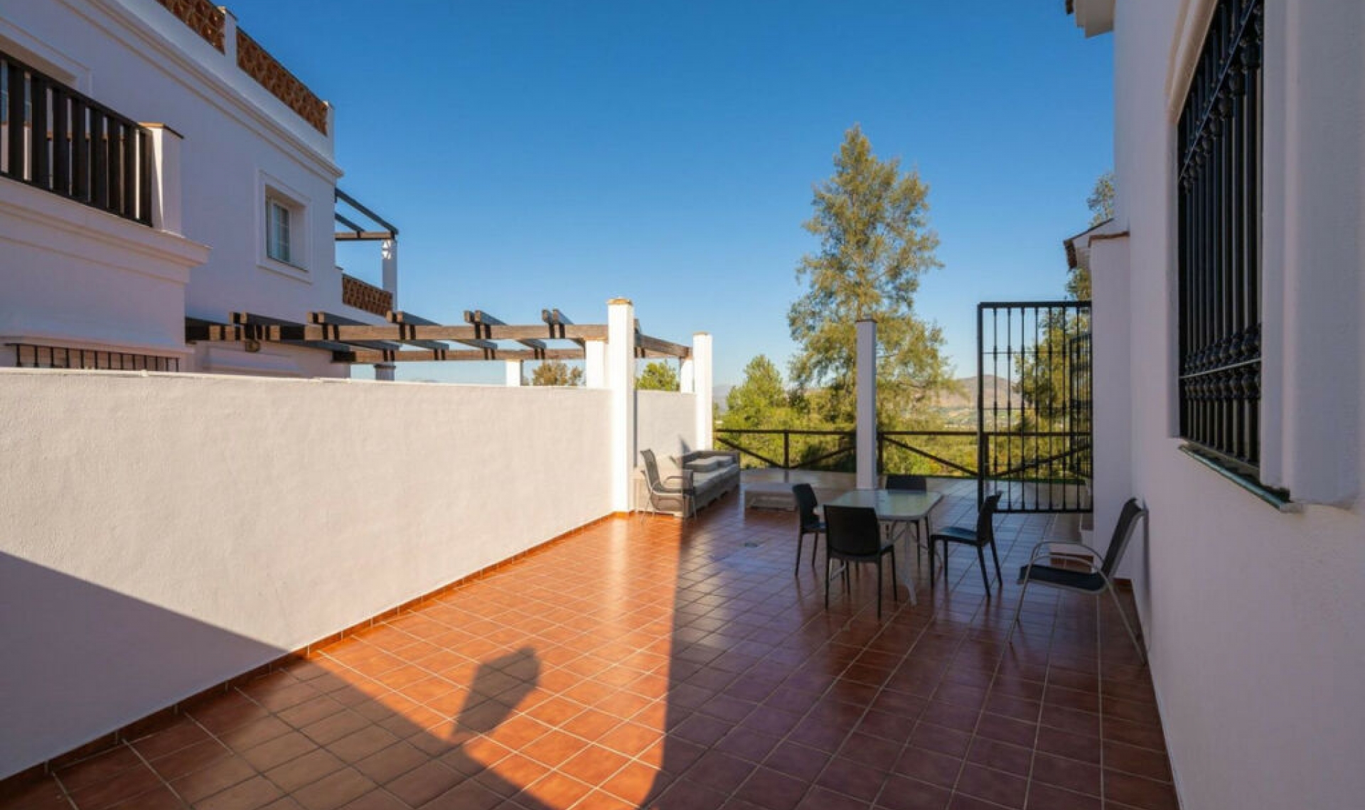 Resale - House -
Alhaurín de la Torre