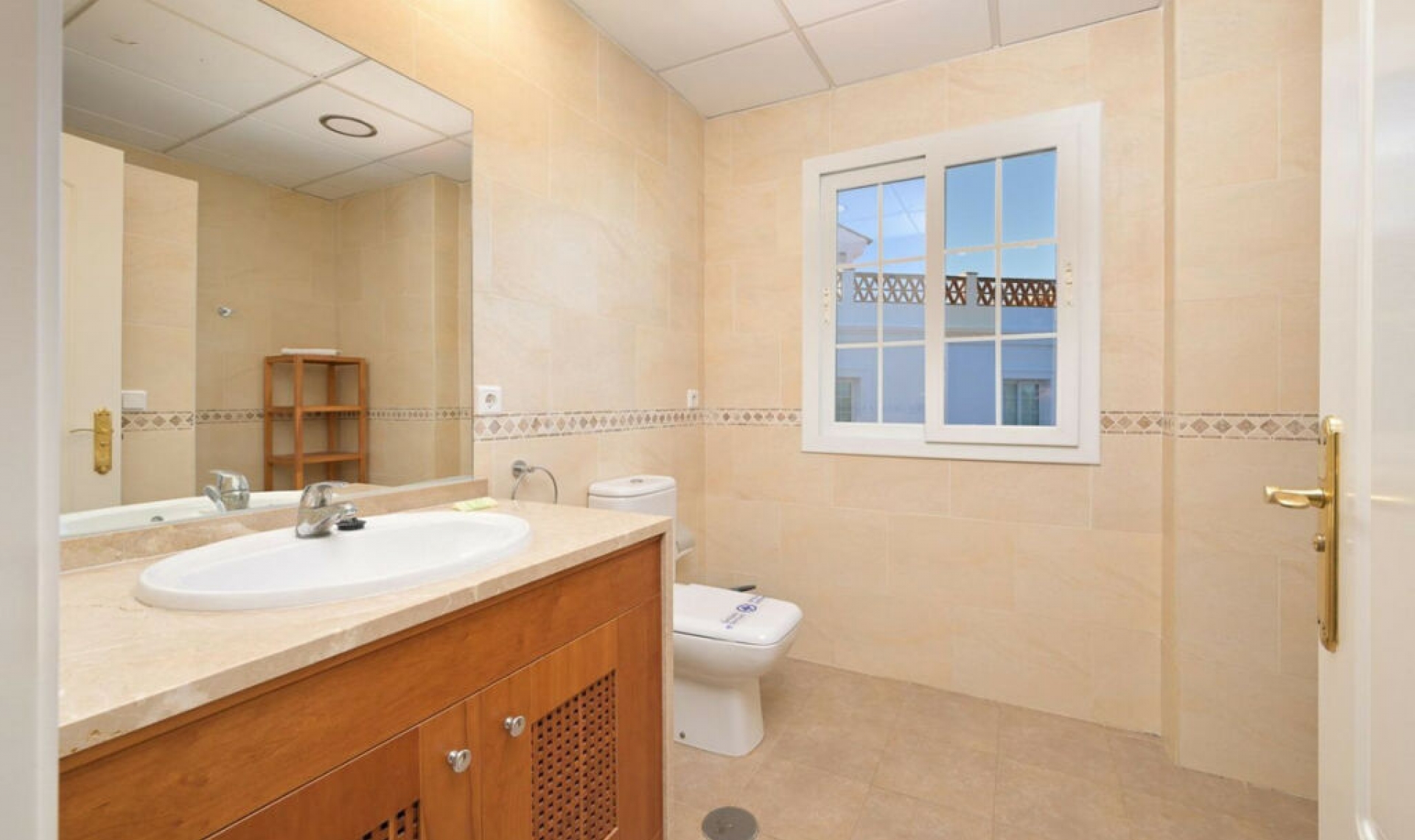 Resale - House -
Alhaurín de la Torre