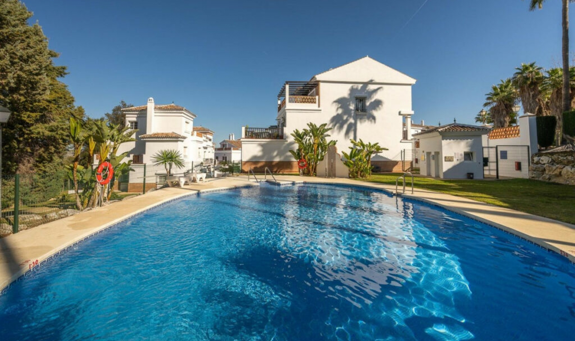 Resale - House -
Alhaurín de la Torre