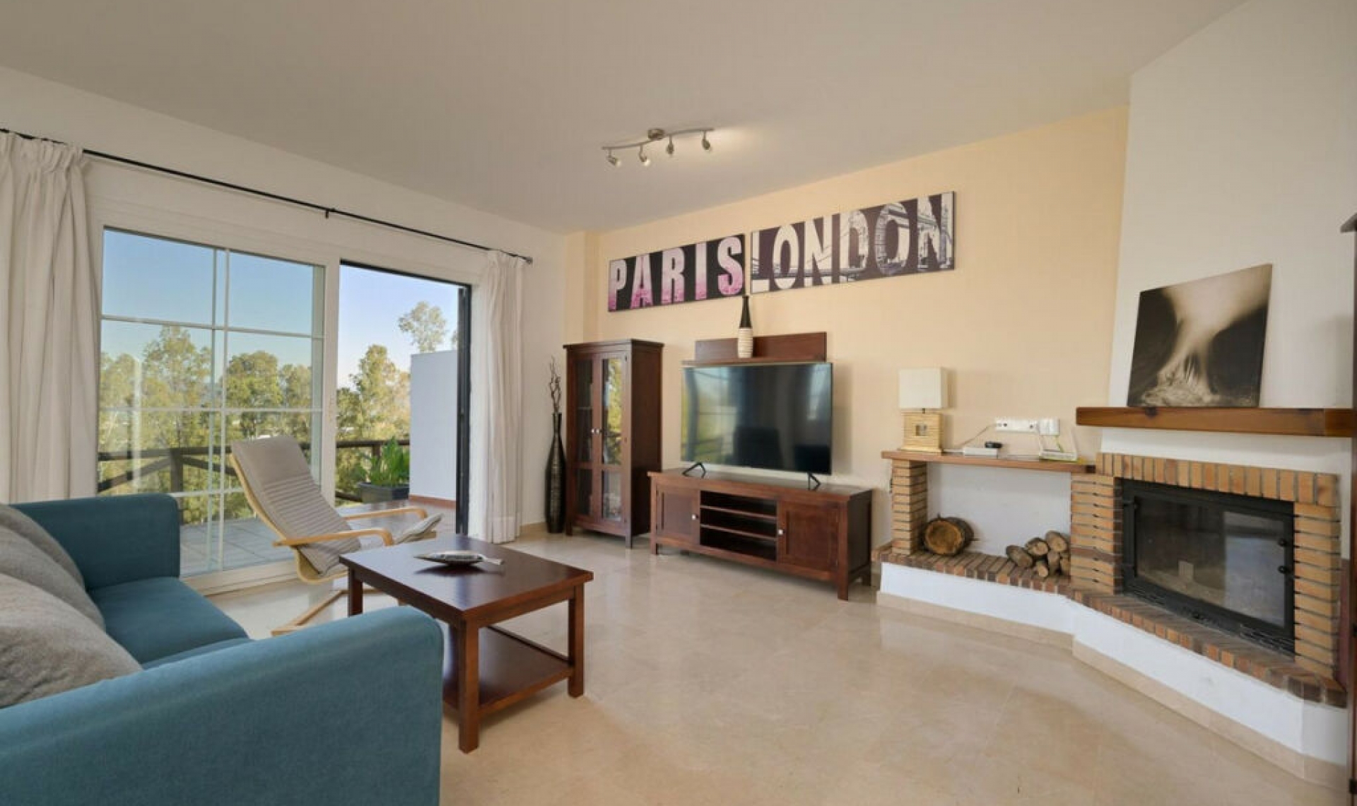 Resale - House -
Alhaurín de la Torre