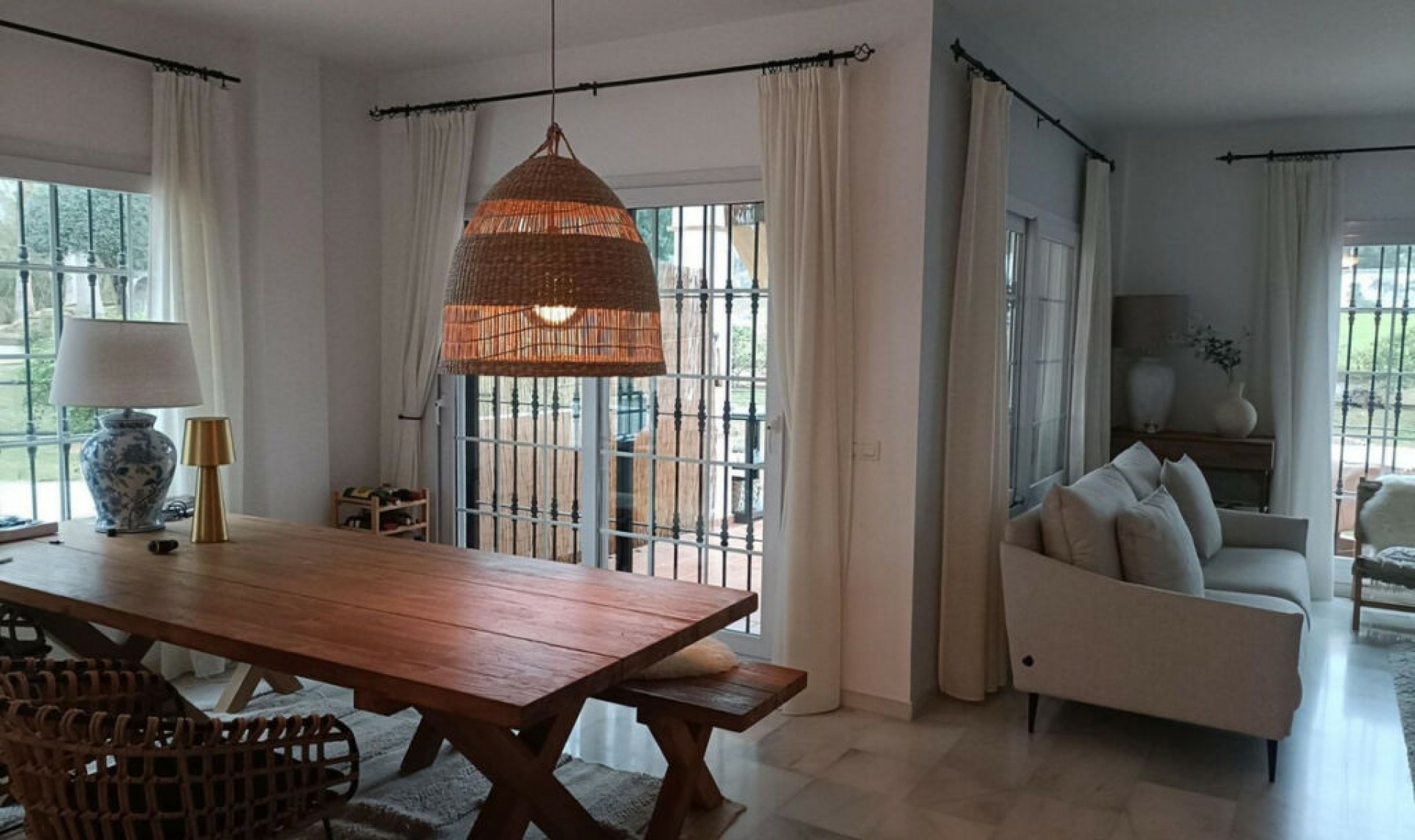 Resale - House -
Alhaurín de la Torre