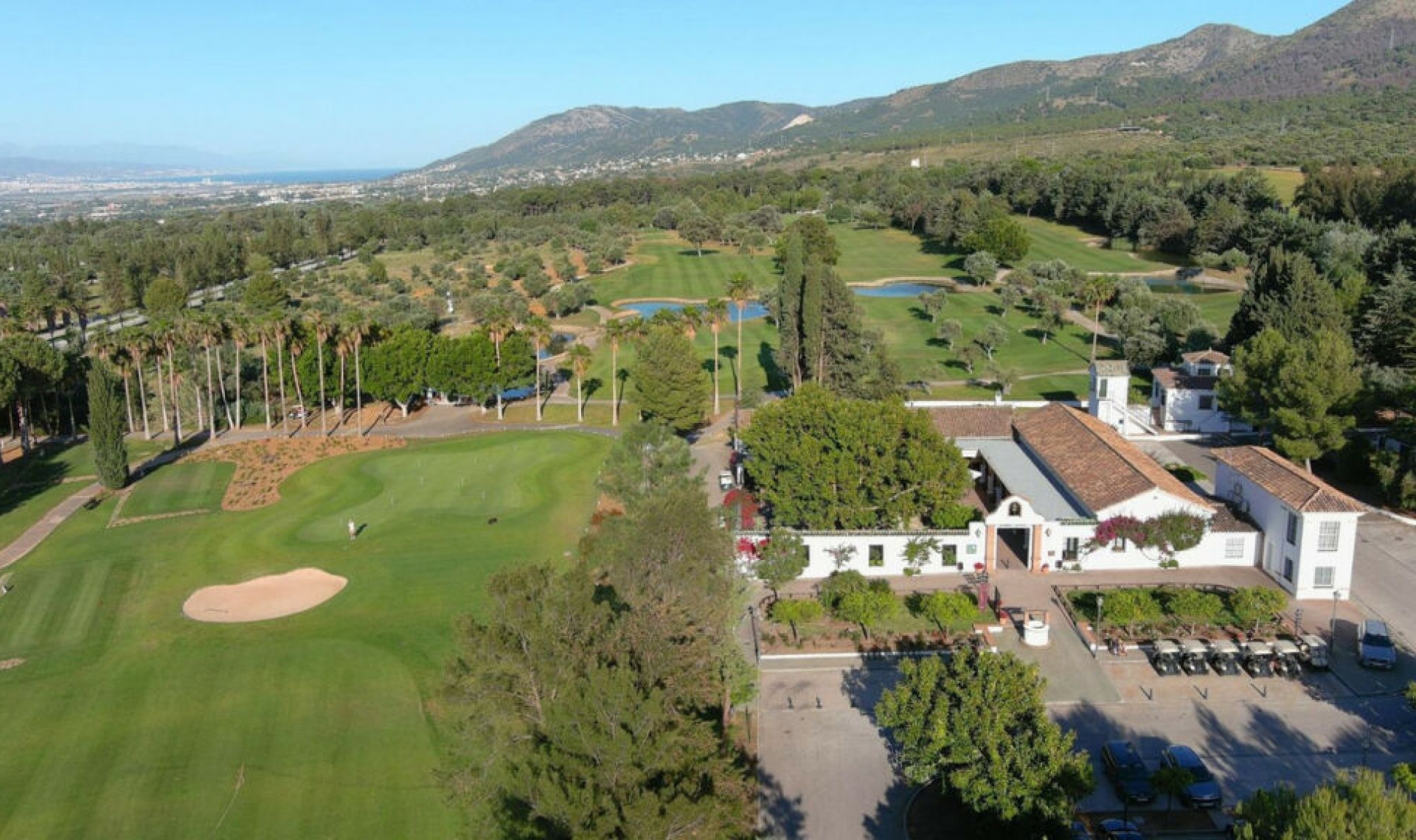 Resale - House -
Alhaurín de la Torre