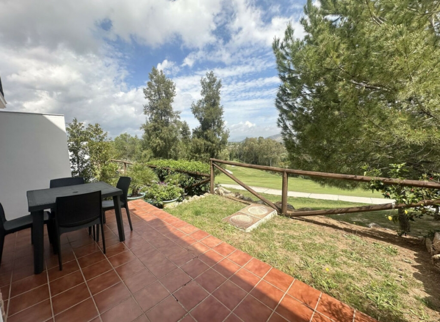 Resale - House -
Alhaurín de la Torre