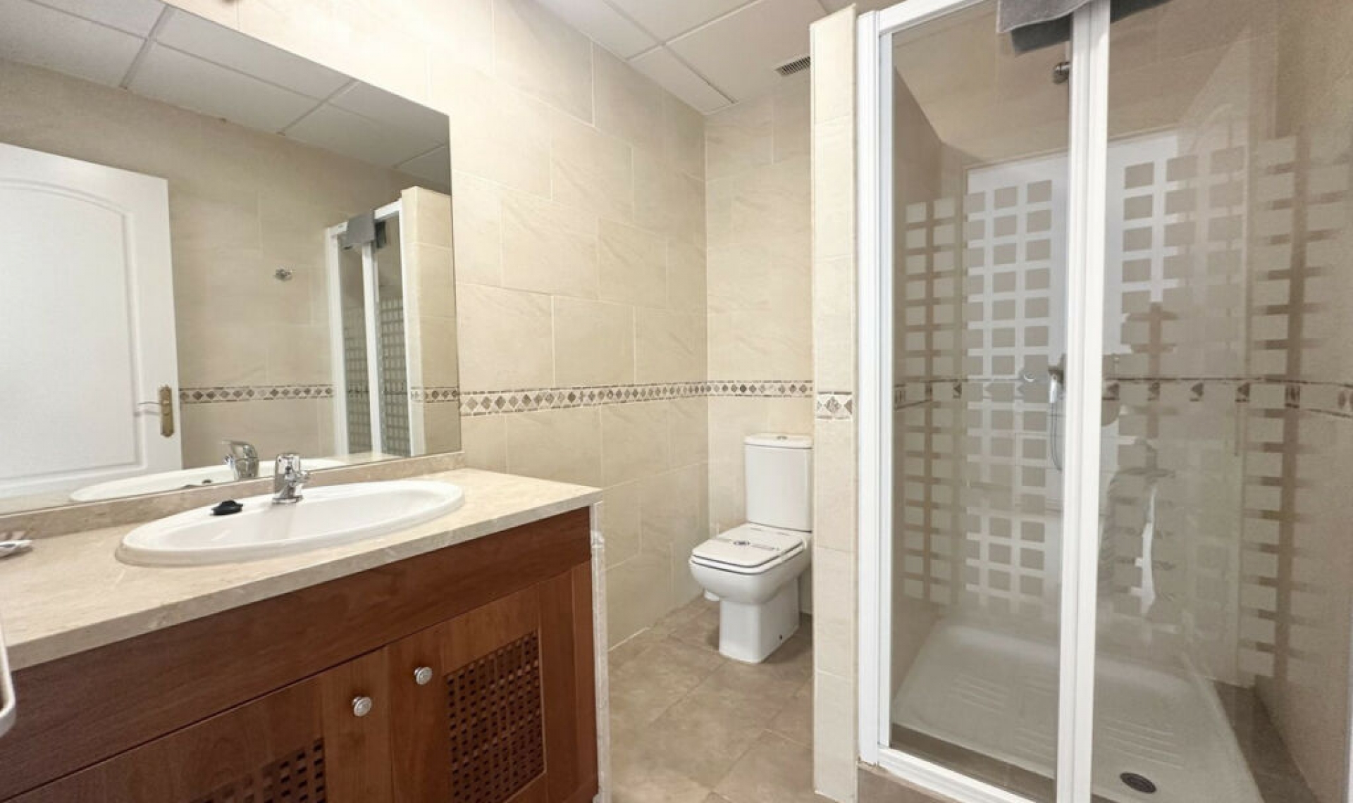 Resale - House -
Alhaurín de la Torre