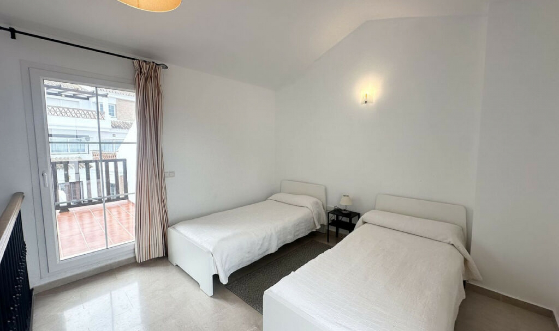 Resale - House -
Alhaurín de la Torre