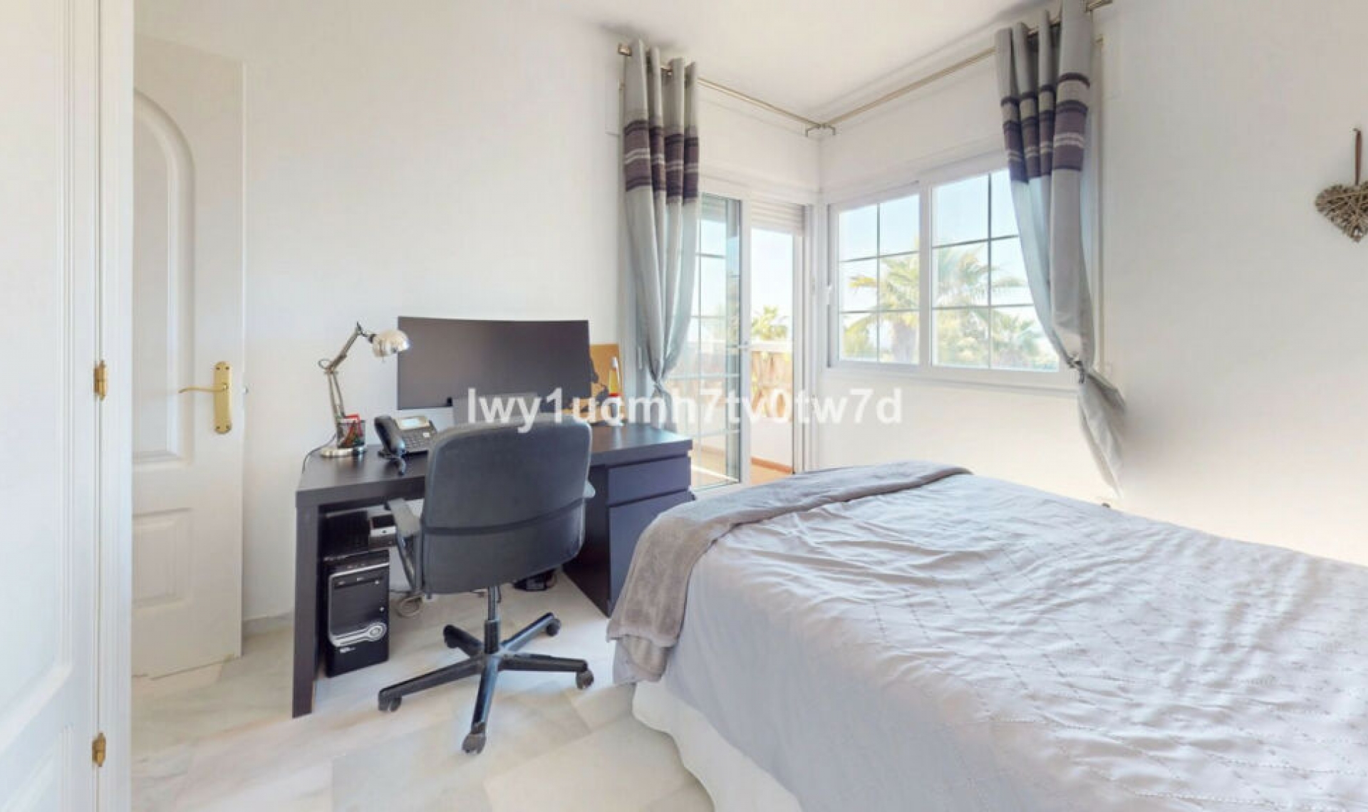 Resale - House -
Alhaurín de la Torre