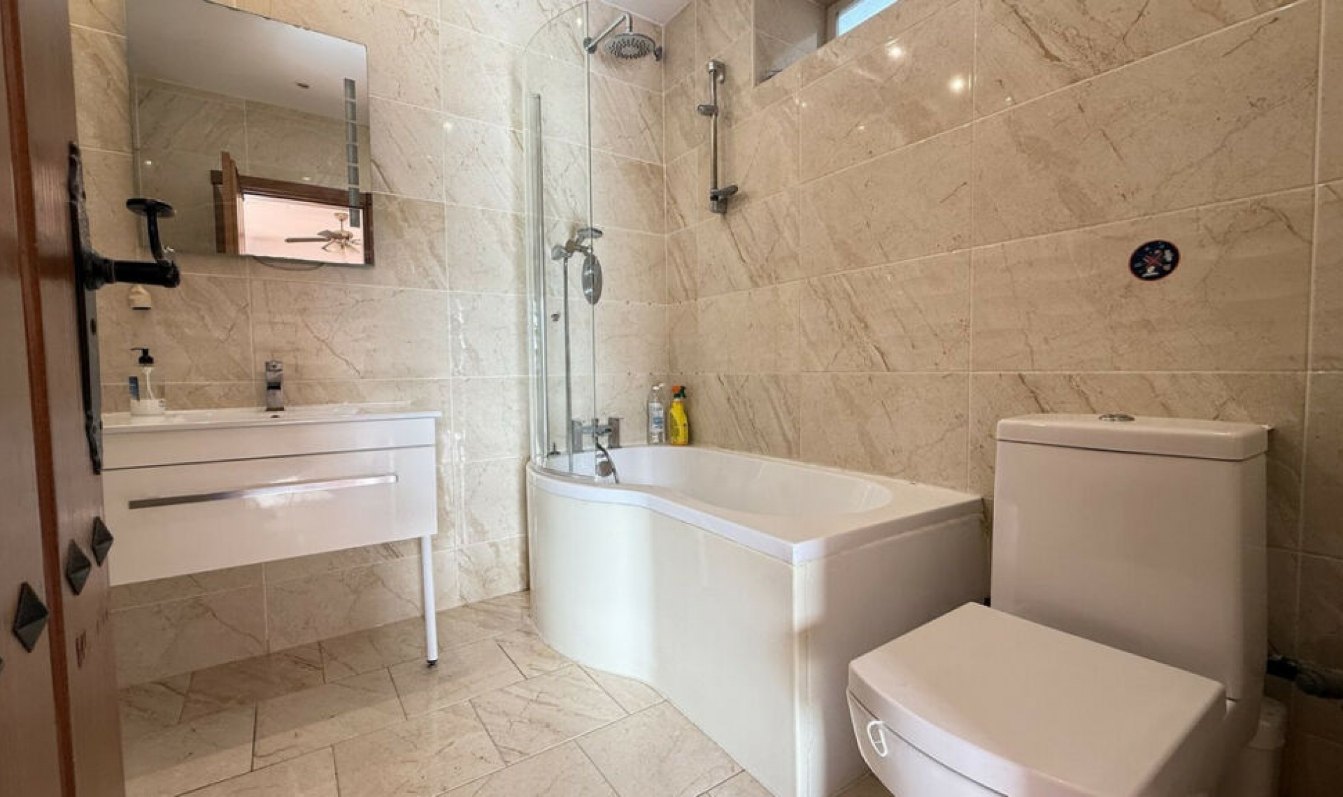 Resale - House -
Alhaurín de la Torre