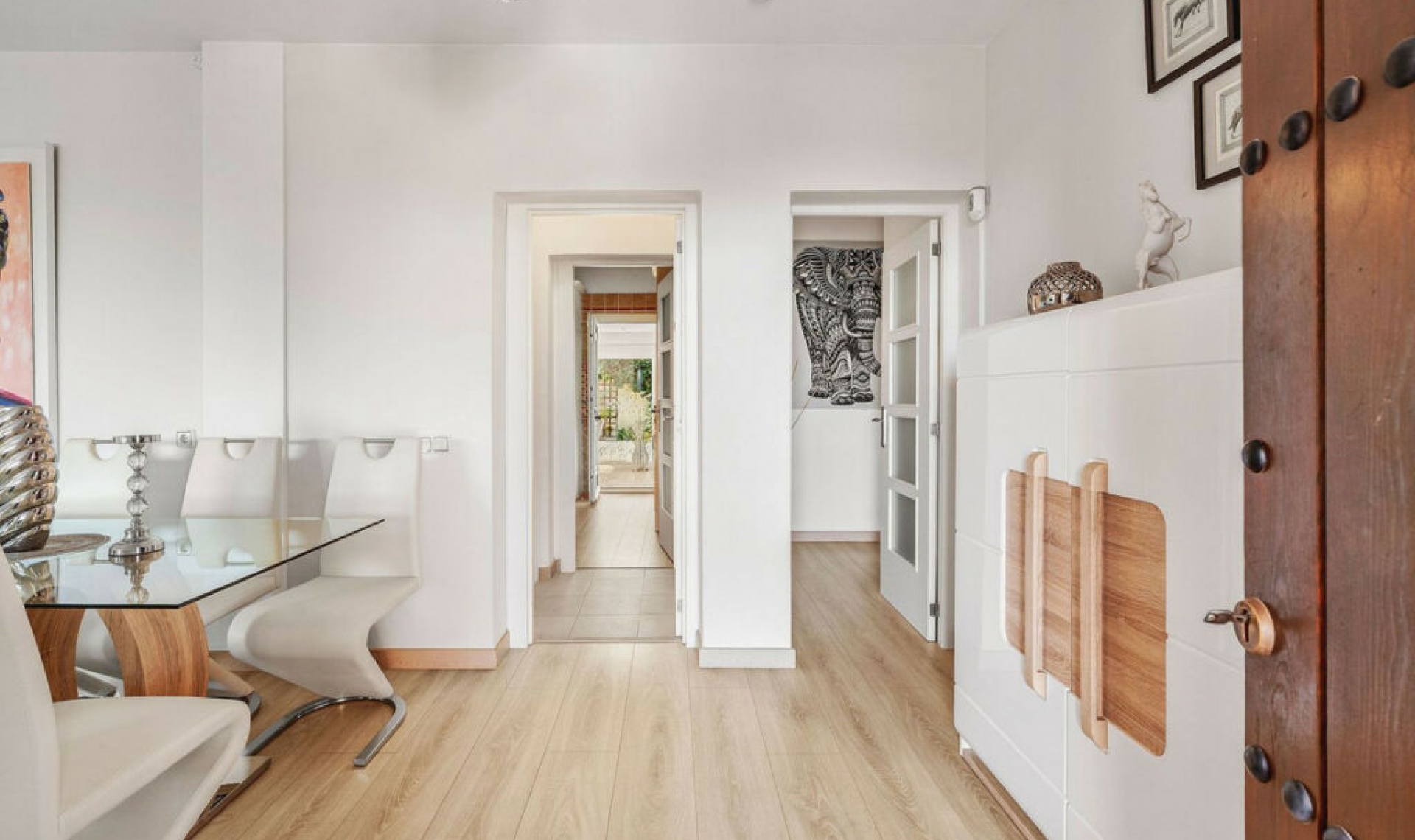 Resale - House -
Alhaurín de la Torre