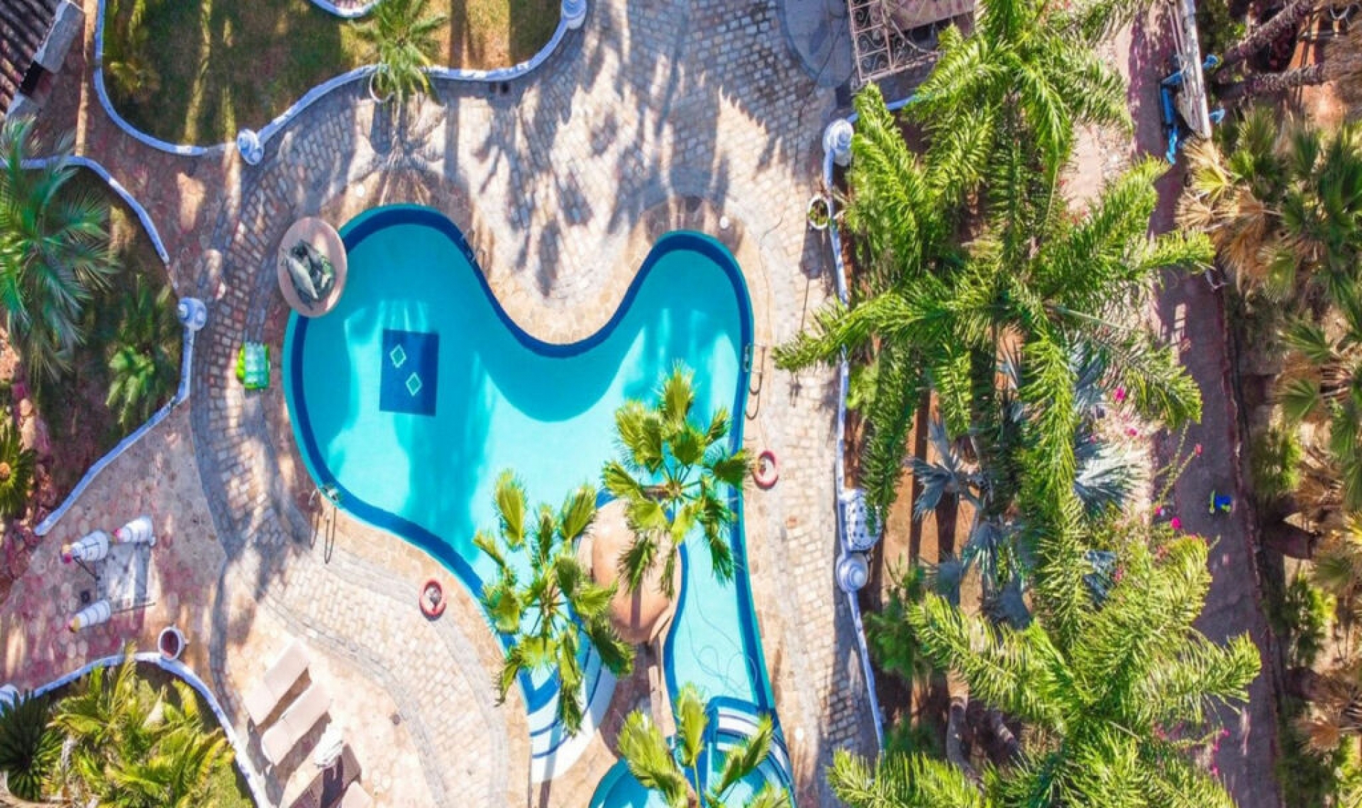 Resale - House -
Alhaurín el Grande