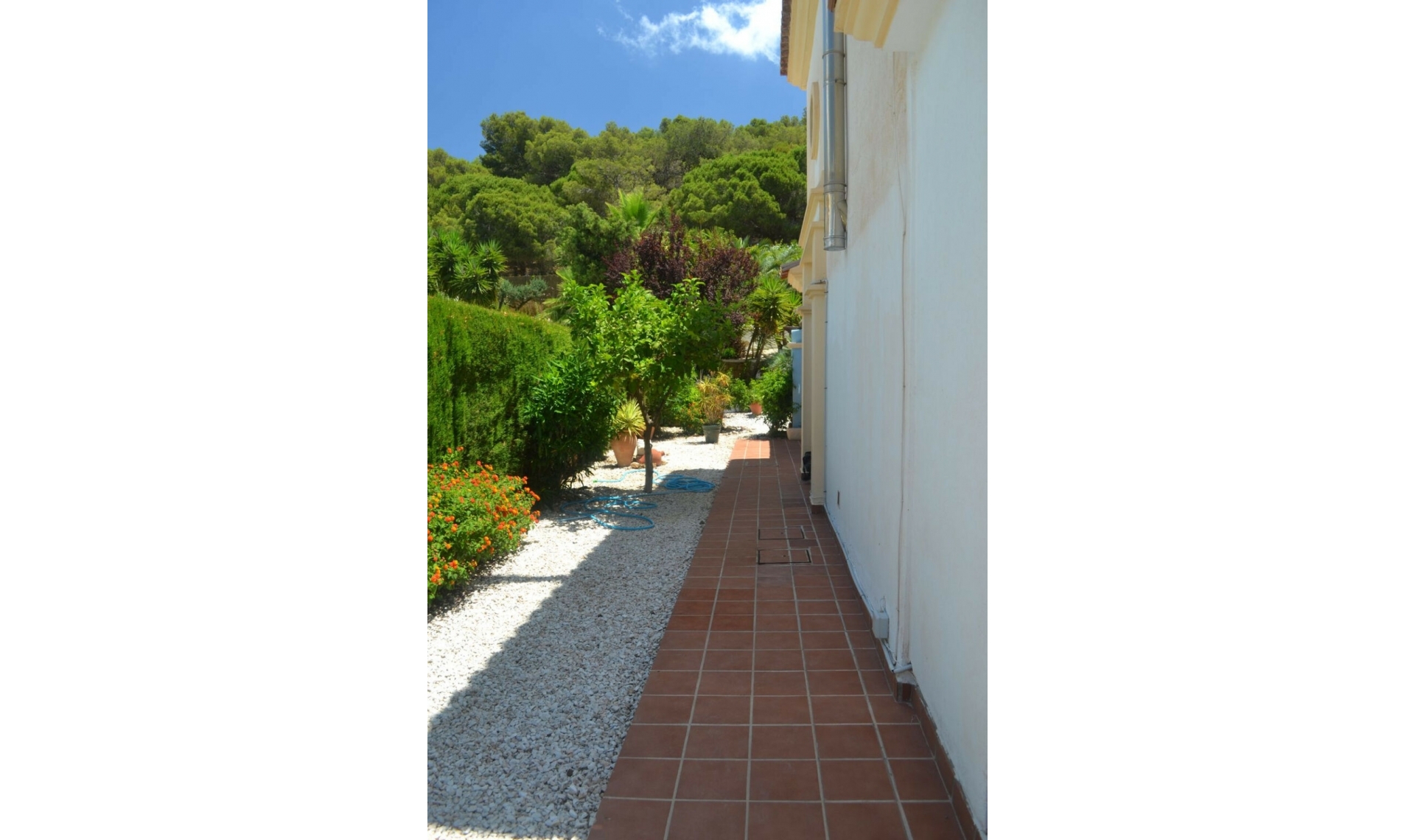 Resale - House -
Alhaurin Golf