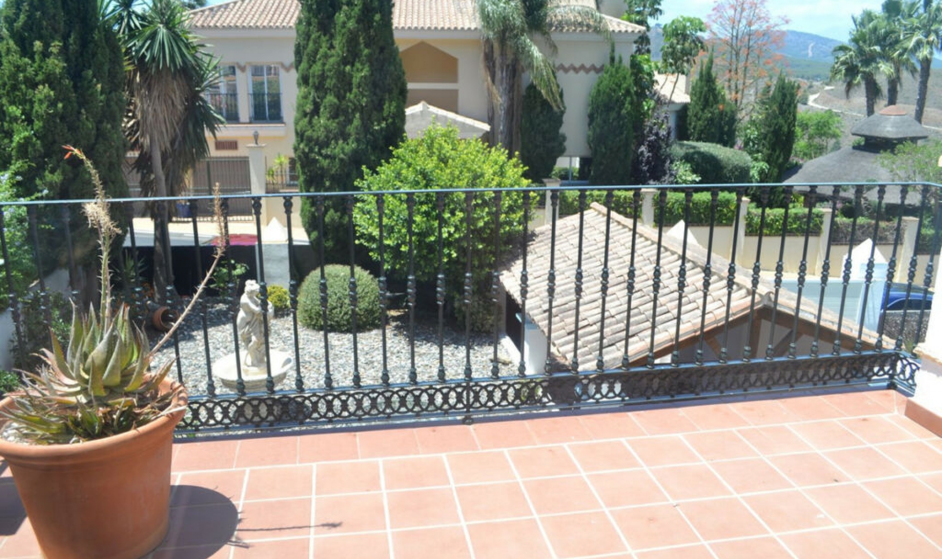 Resale - House -
Alhaurin Golf