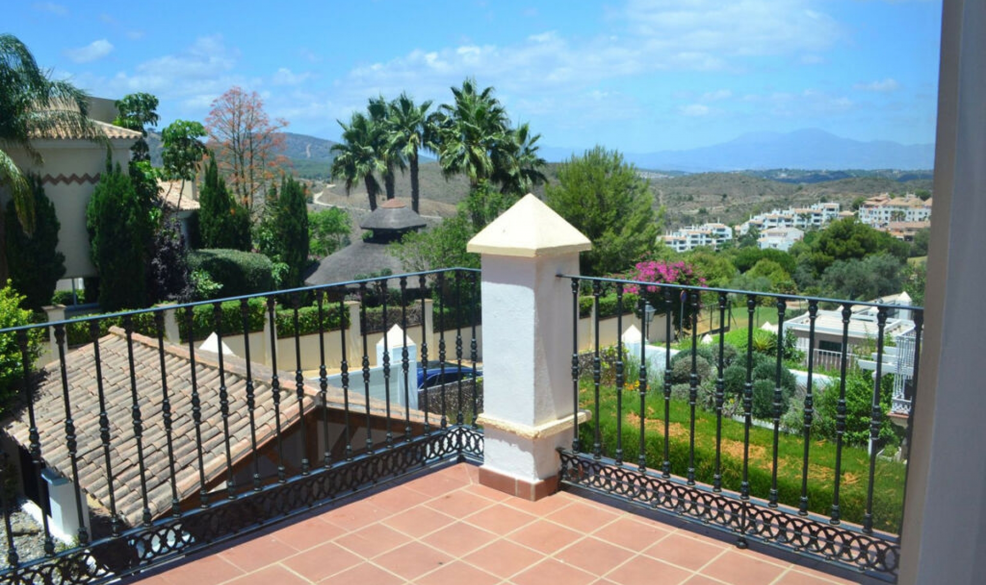 Resale - House -
Alhaurin Golf