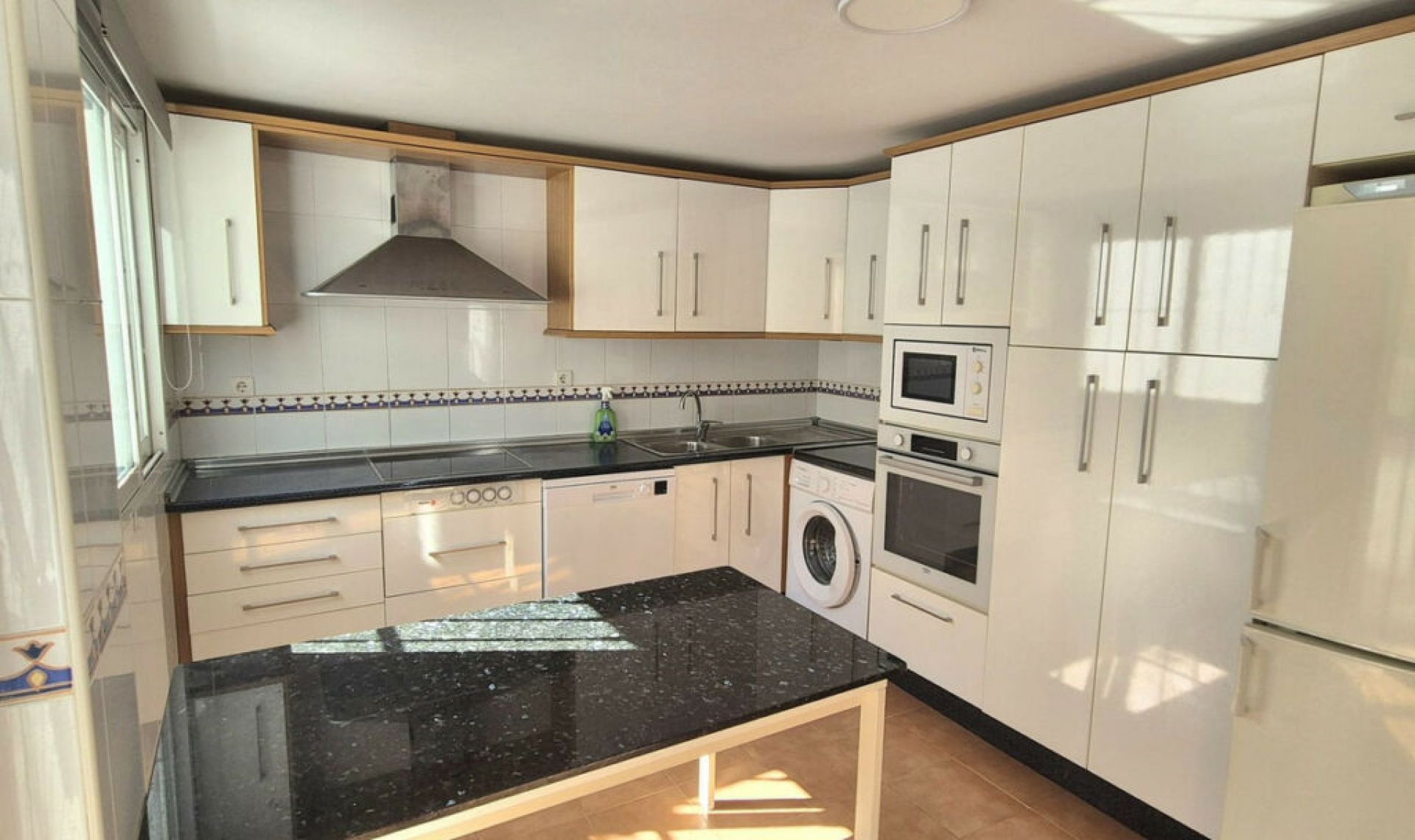 Resale - House -
Alhaurin Golf