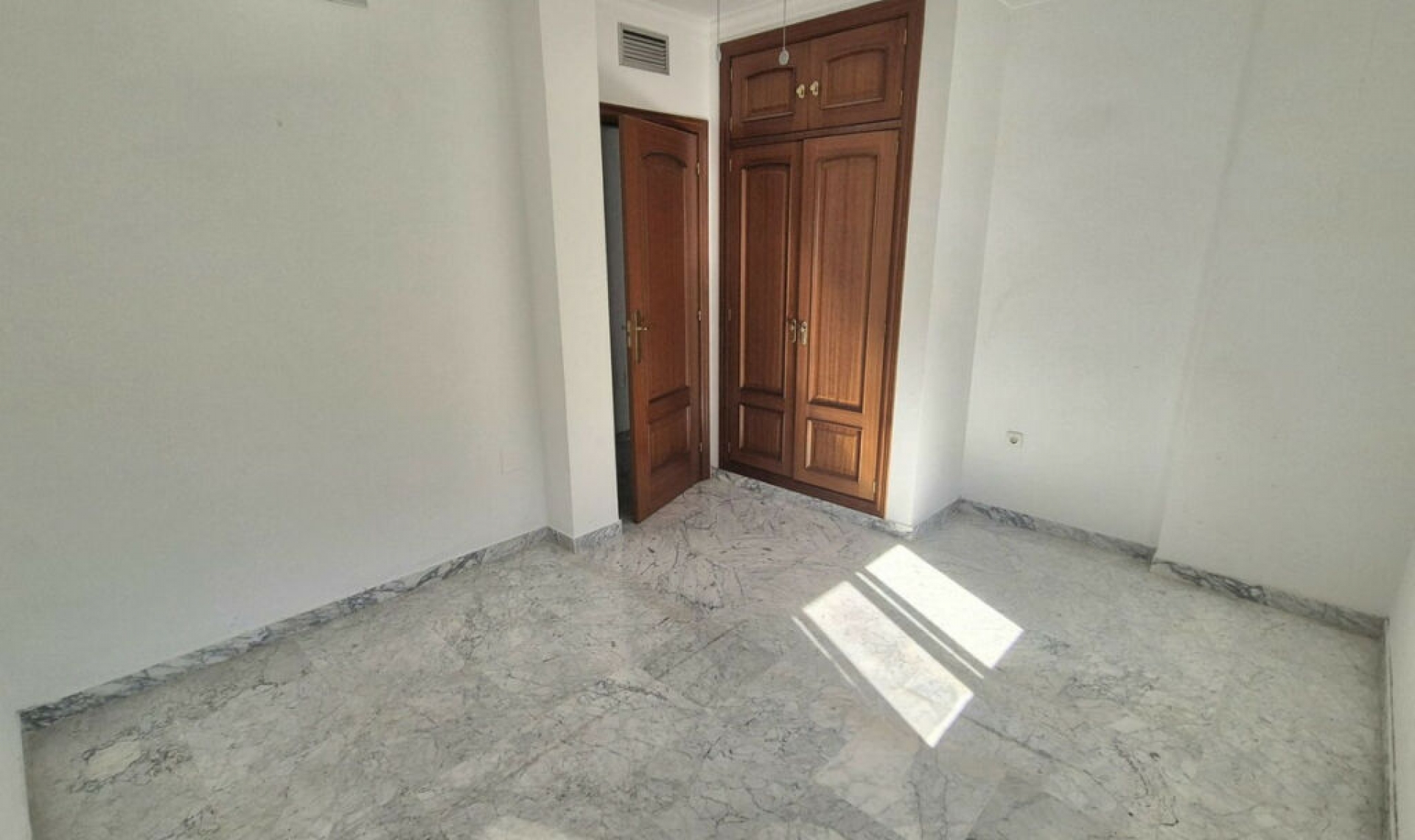 Resale - House -
Alhaurin Golf