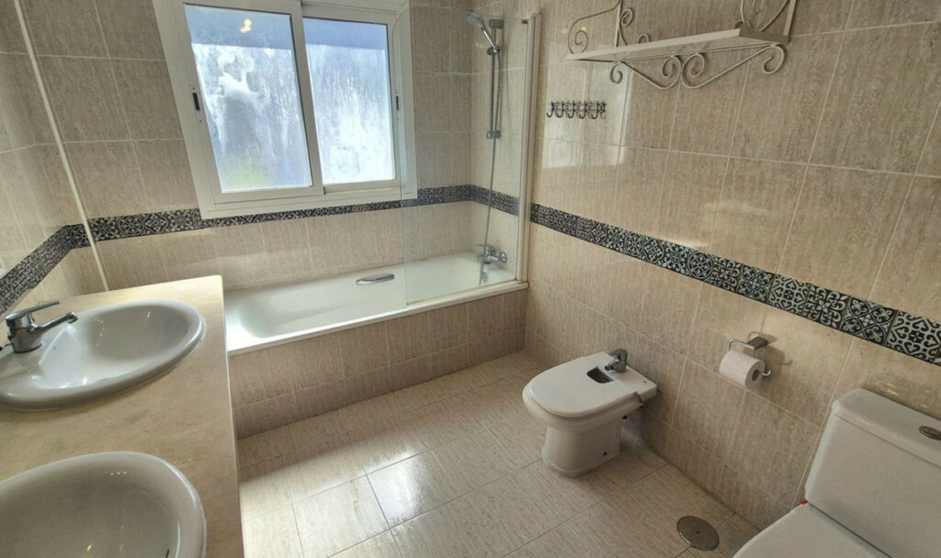 Resale - House -
Alhaurin Golf