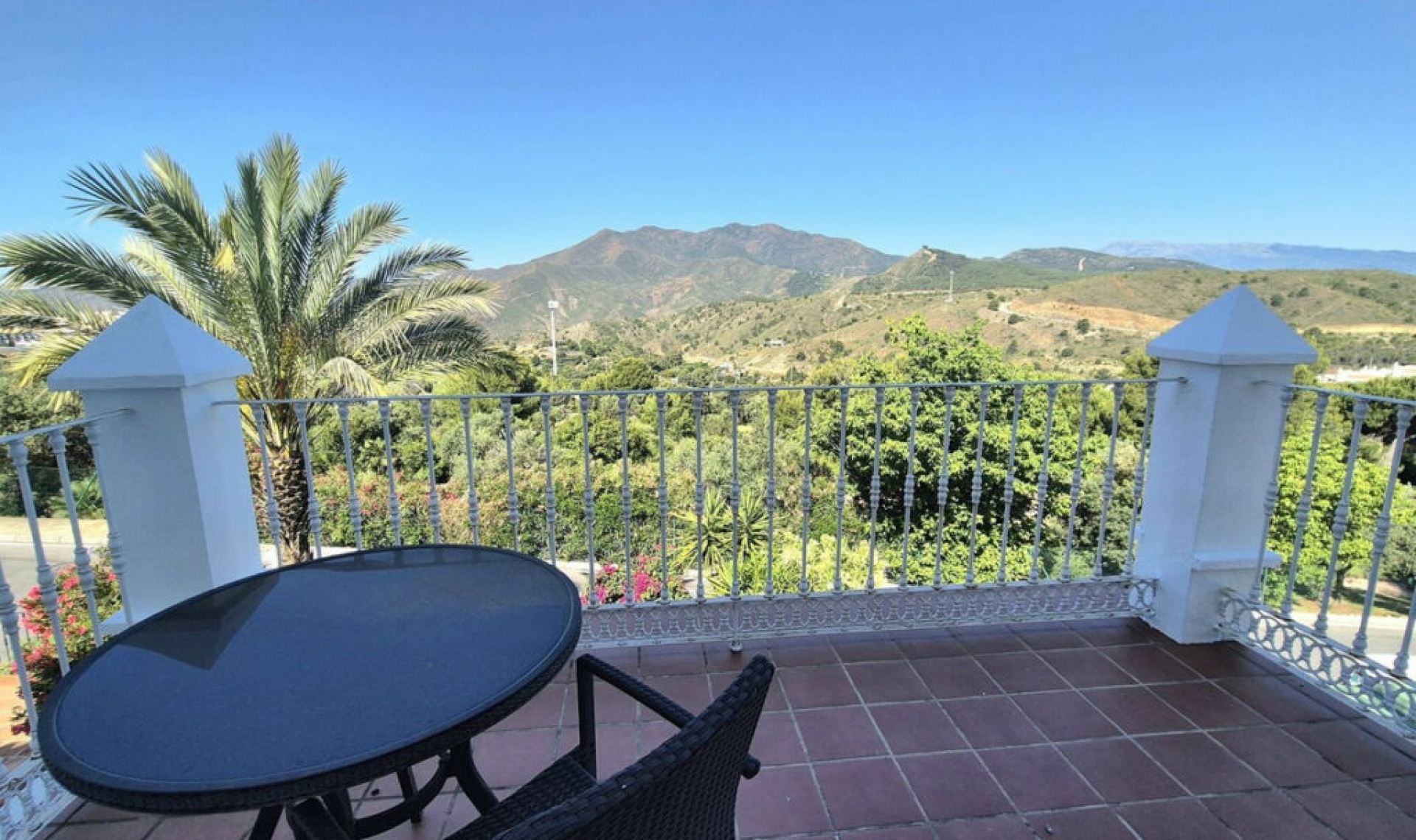 Resale - House -
Alhaurin Golf